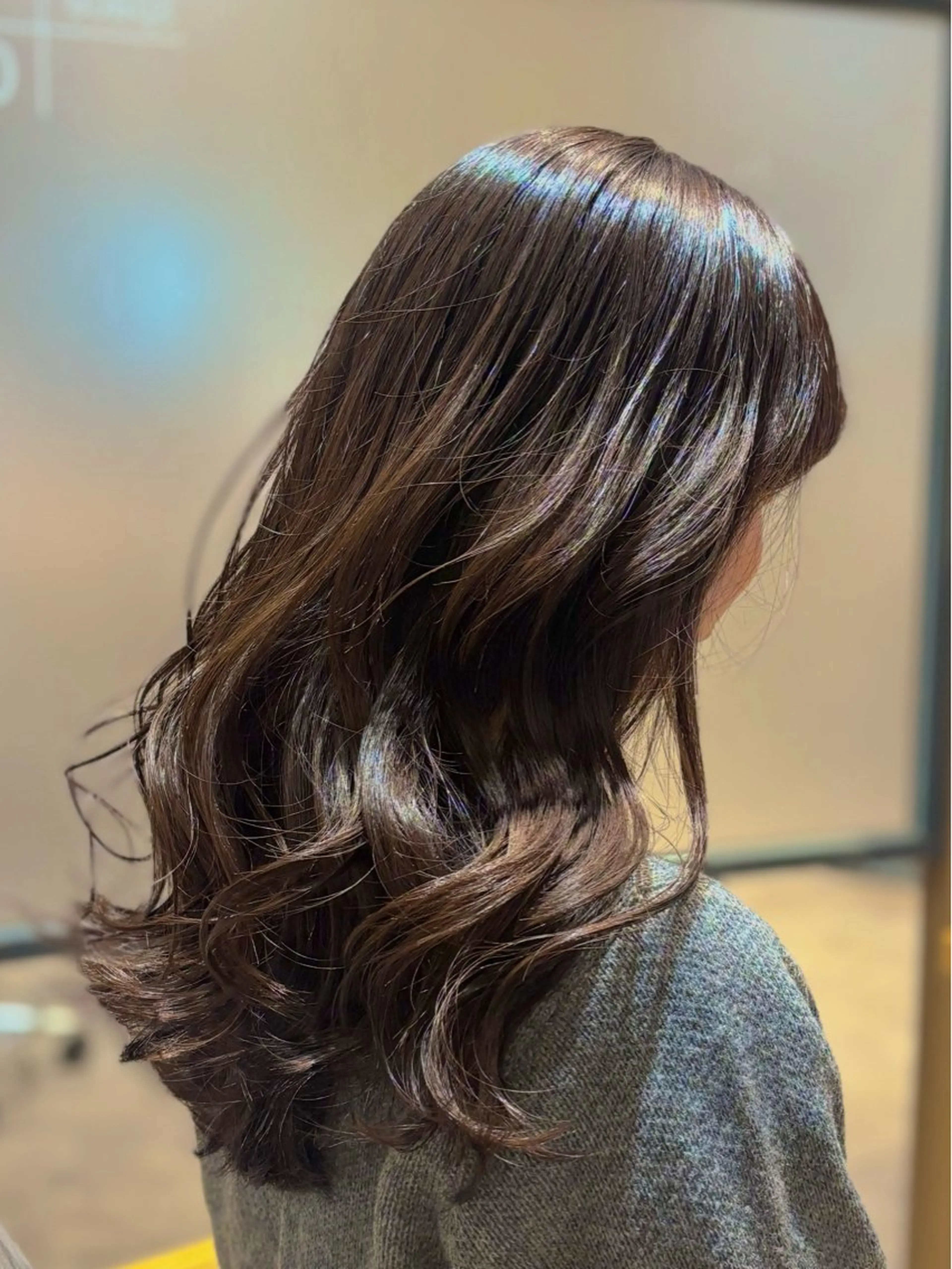 ロング カラー ブラウンカラー ショコラブラウン 大西 かんなのヘアスタイル