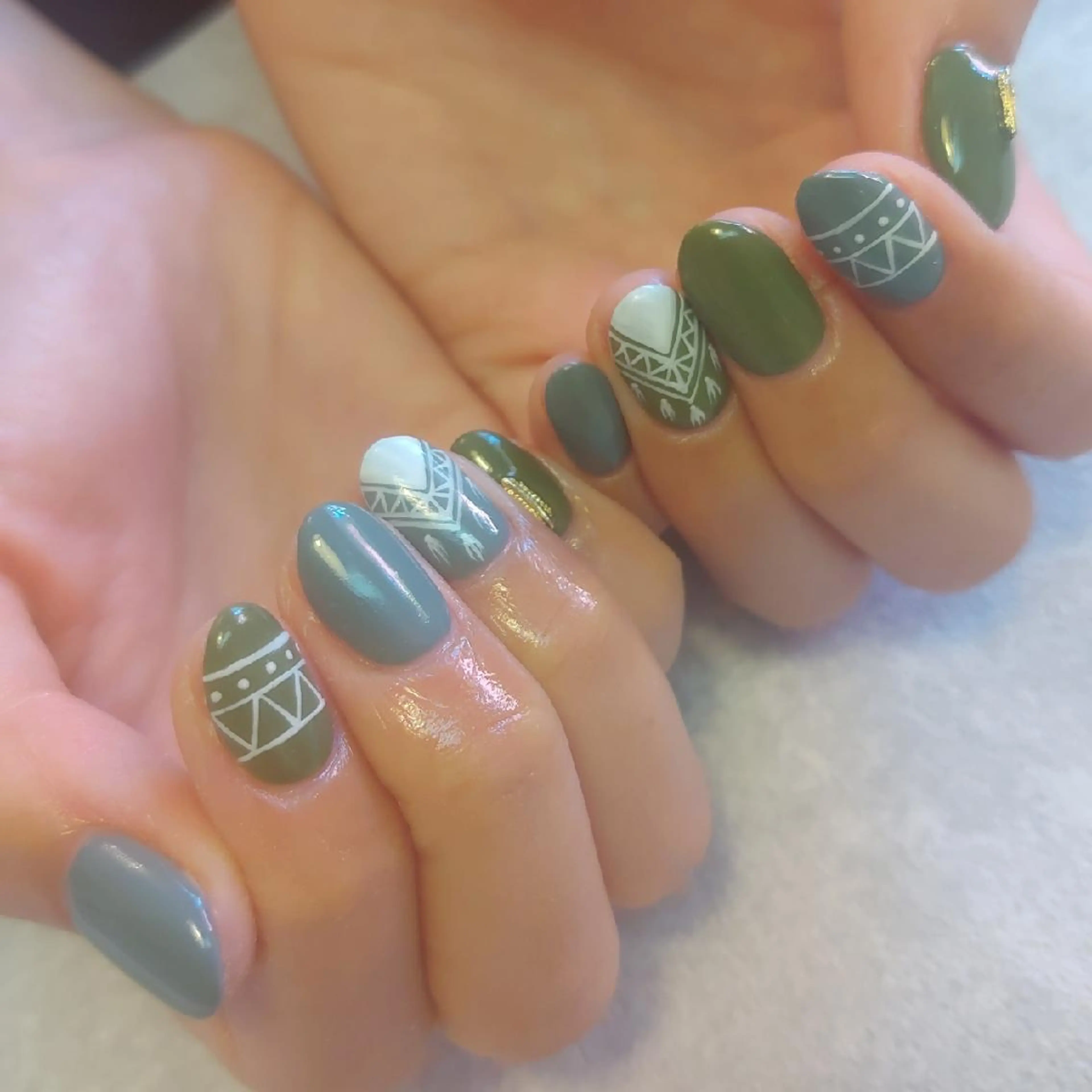 ネイル ジェヌインネイル 河内のネイルデザイン