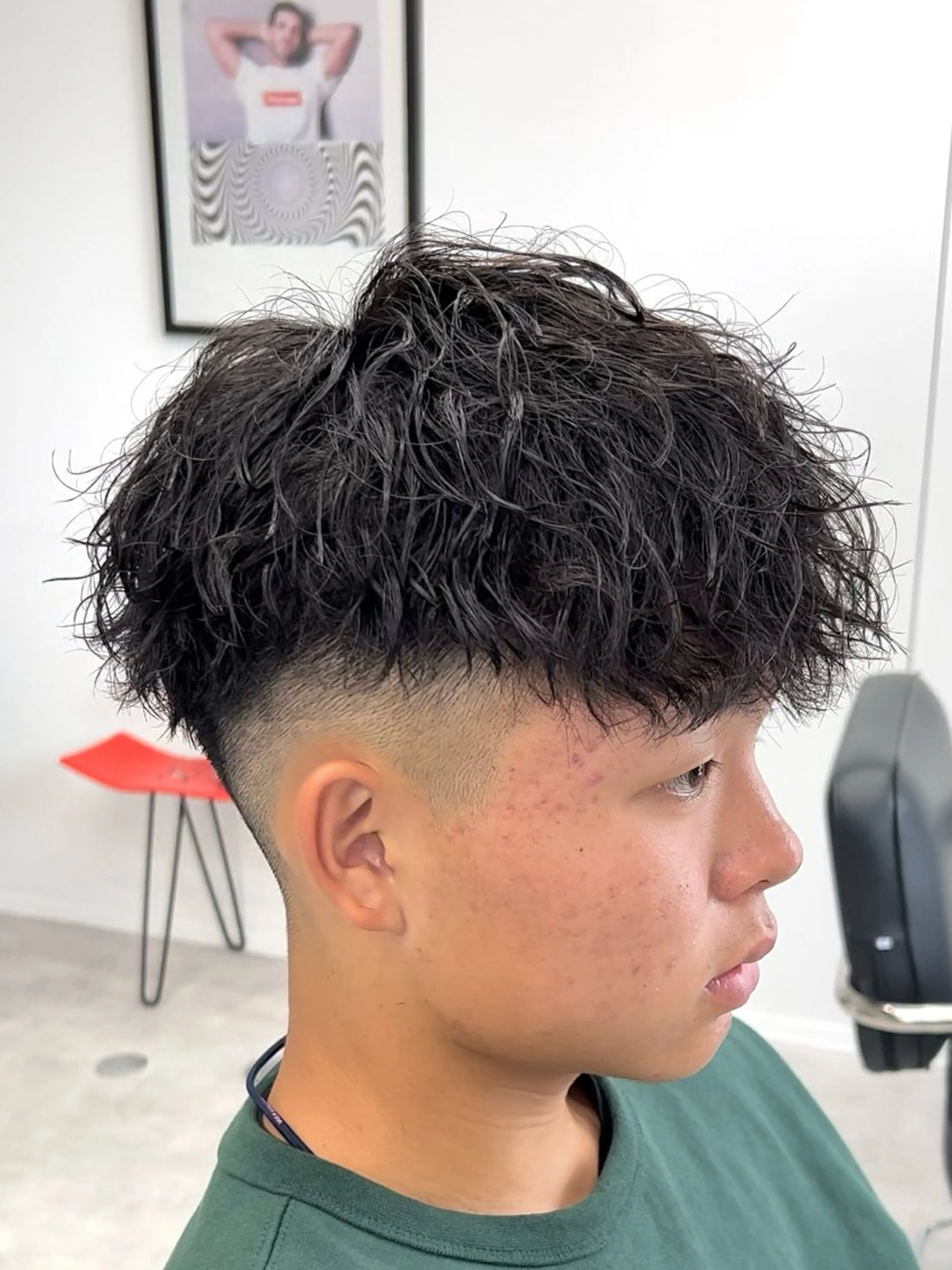 ショート パーマ メンズ メンズパーマ ツイストスパイラルパーマ スパイラルパーマ カット パーマ メンズパーマ/ 新潟駅/佐藤裕のヘアスタイル