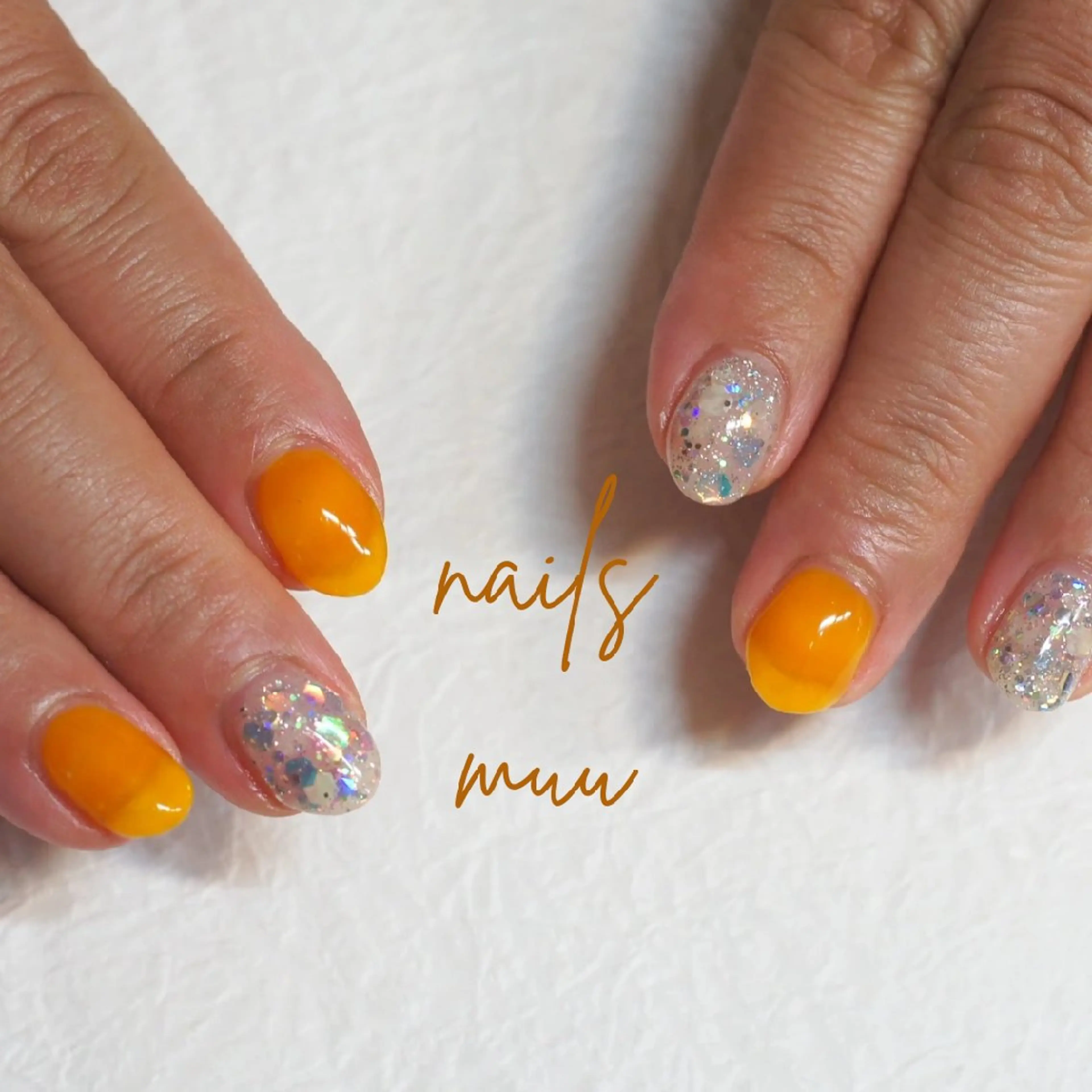 ネイル キラキラネイル 春ネイル 黄色 ハンドネイル nails muu まゆのネイルデザイン