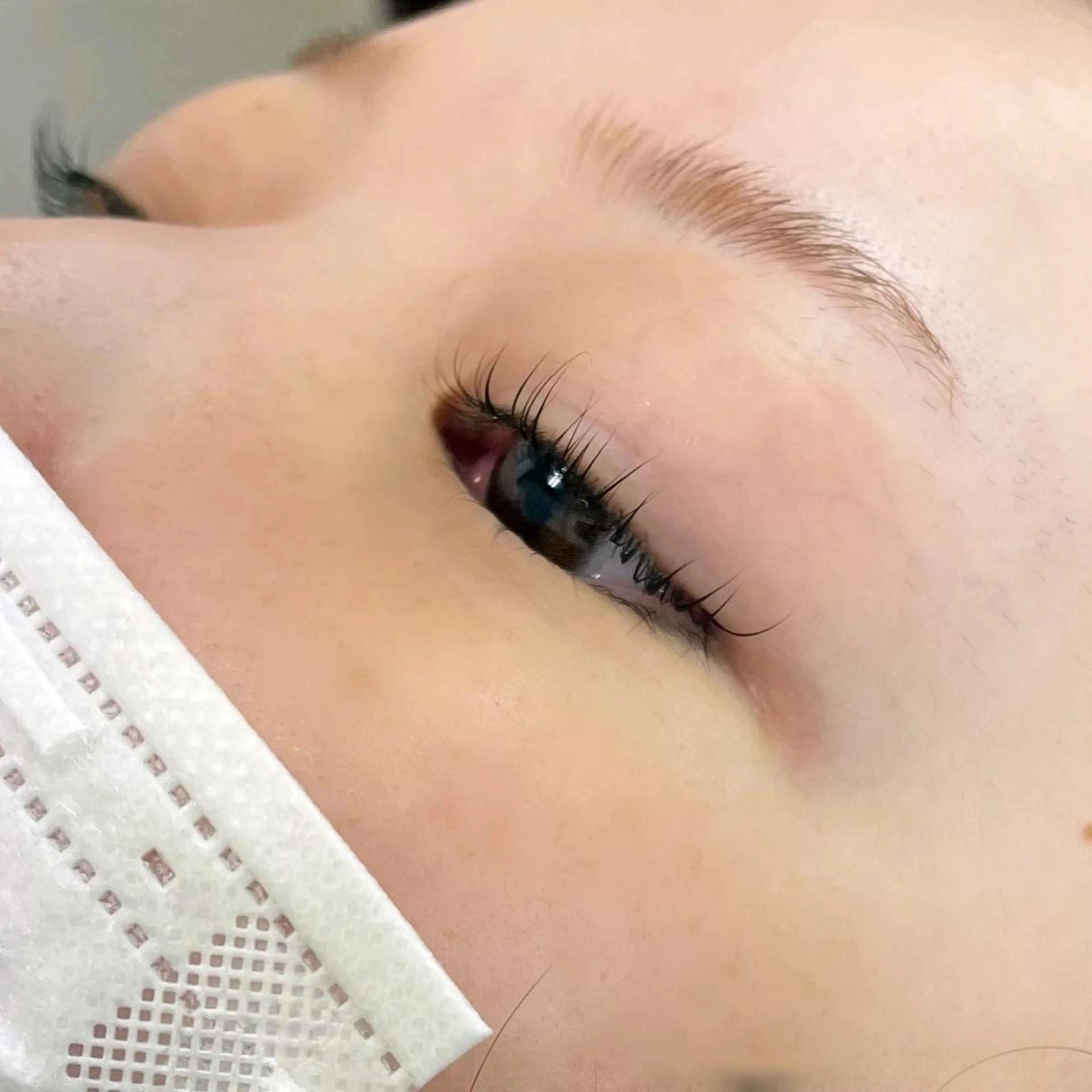 マツエク・マツパ パリジェンヌラッシュリフト まつげパーマ sara 荒井店のヘアスタイル