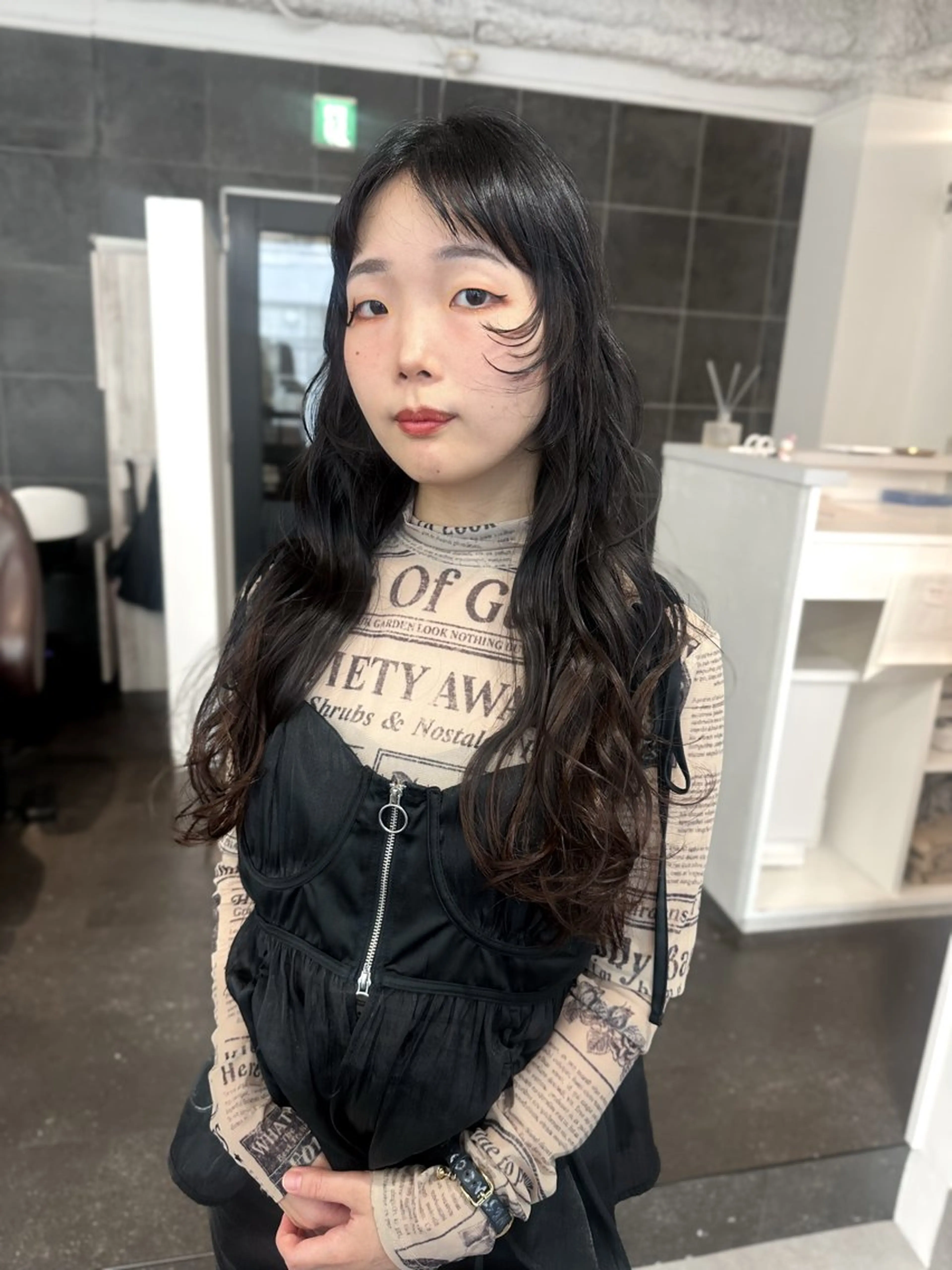 【minimo限定❗️】ウルフカットorボブ+ケアパーマ+トリートメントの写真