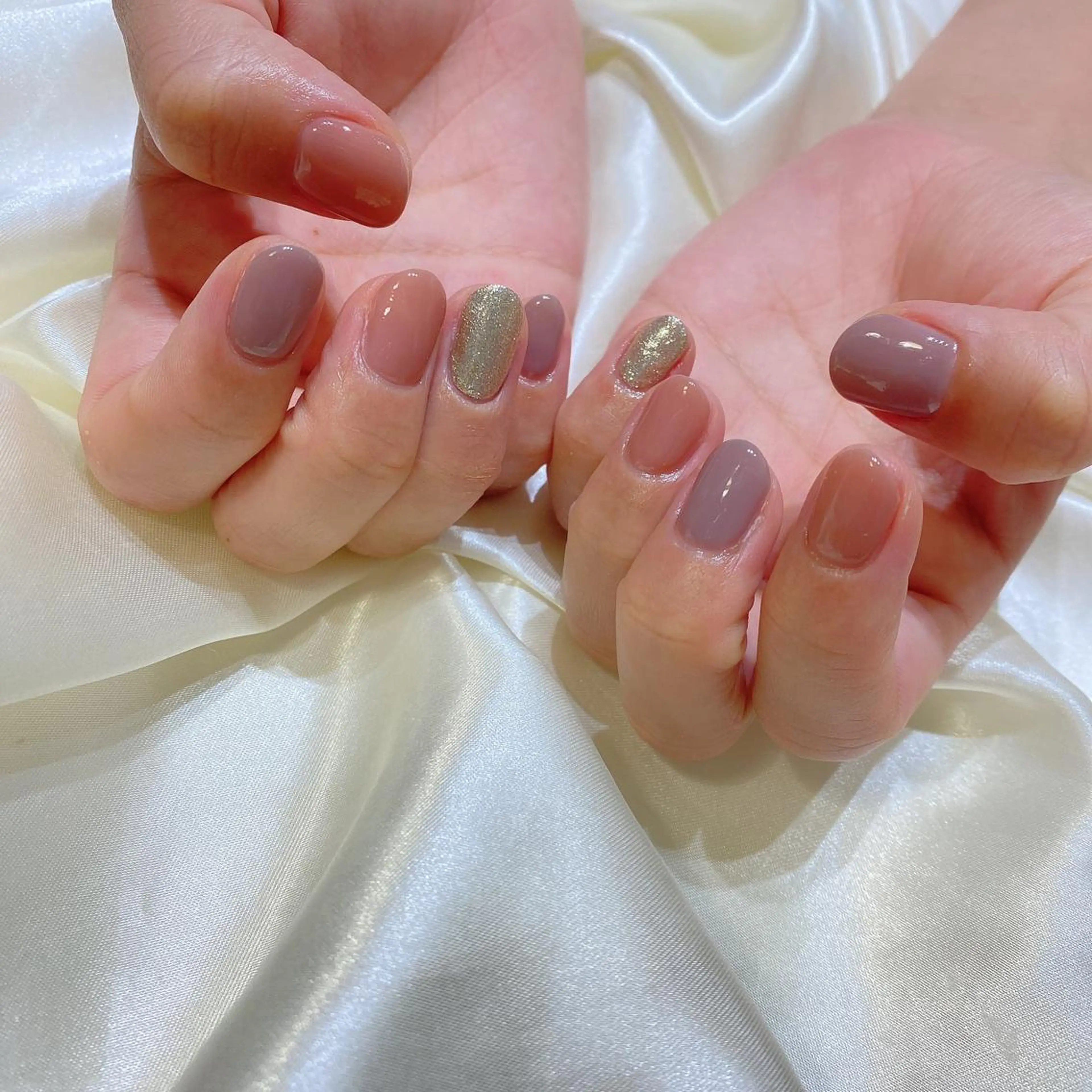 ネイル ハンドネイル 西岡 杏のネイルデザイン