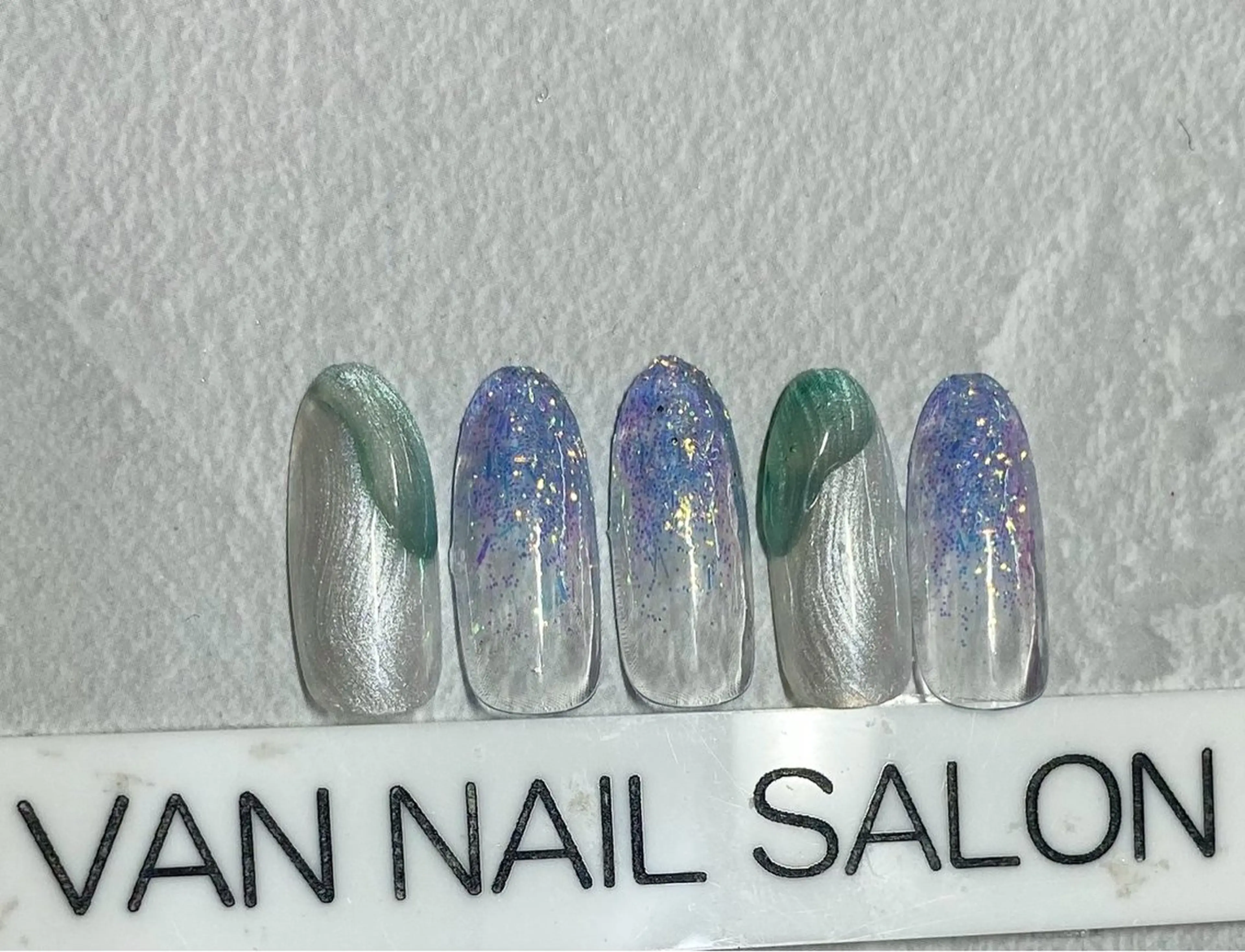 ネイル Van Nail Salonのネイルデザイン