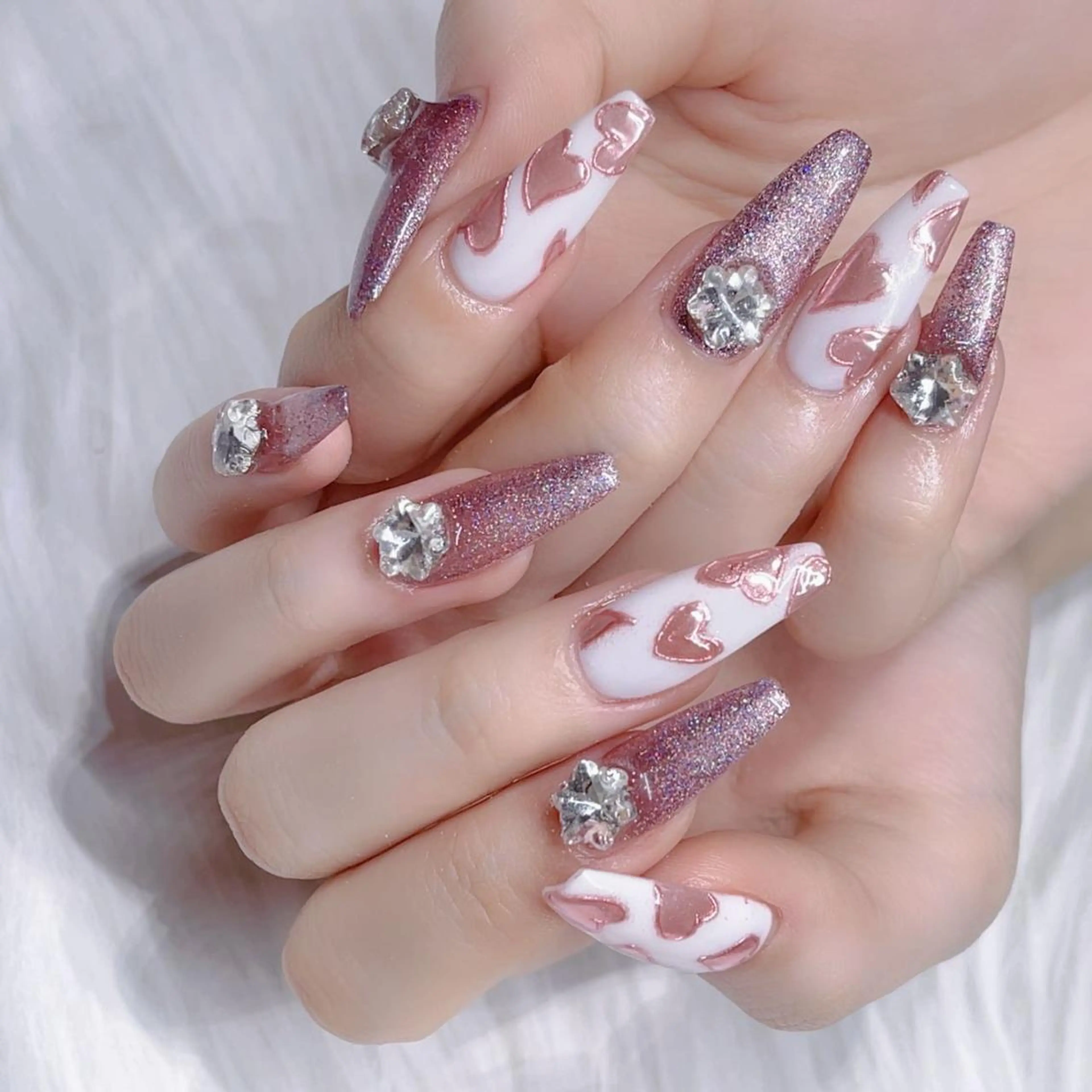 ネイル Queens みなみのネイルデザイン