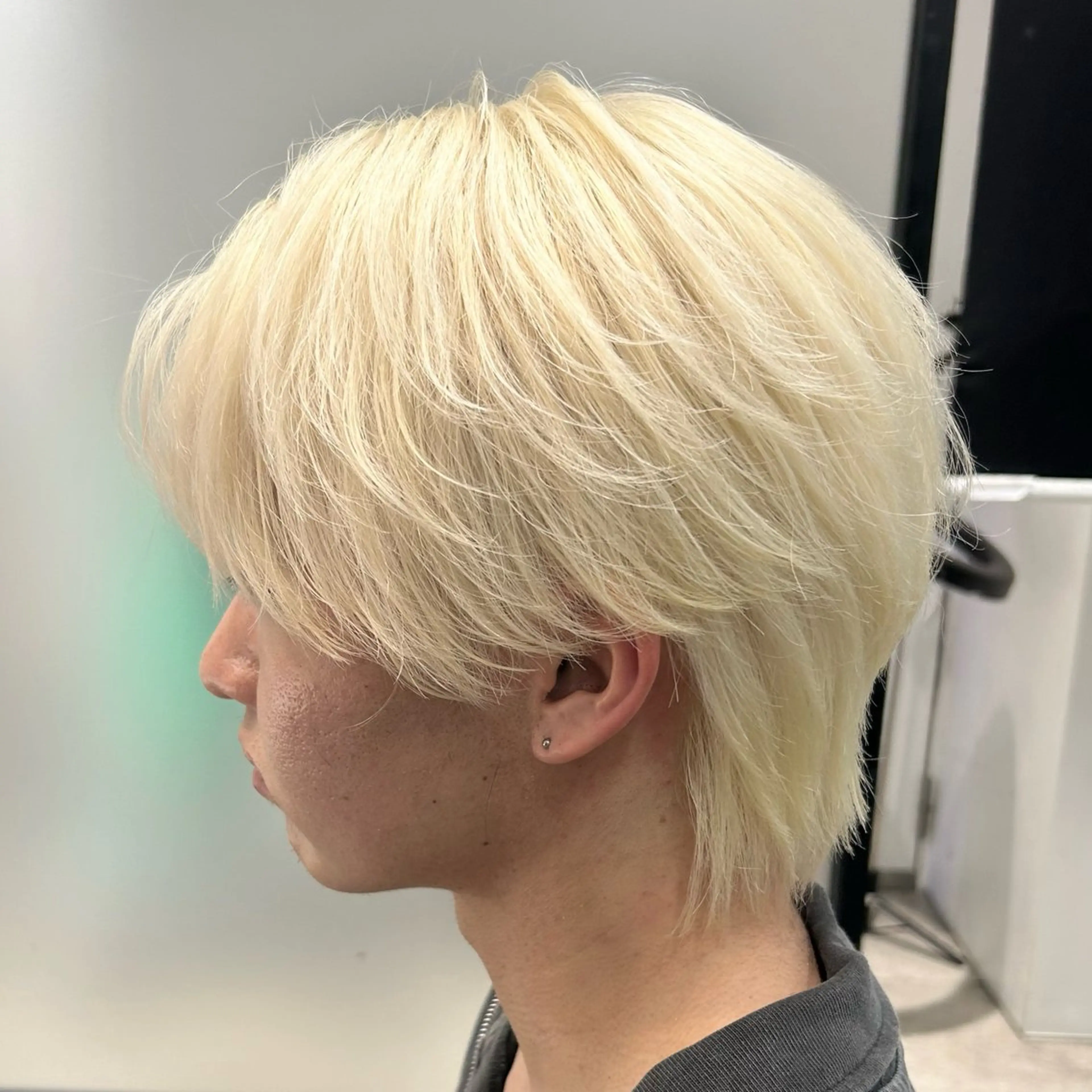 カラー メンズ メンズブリーチ ブリーチ 抜きっぱなしブロンド ブロンド ホワイトブロンド カット ヘアカラー 渋谷メンズヘア/ 加藤優一のヘアスタイル