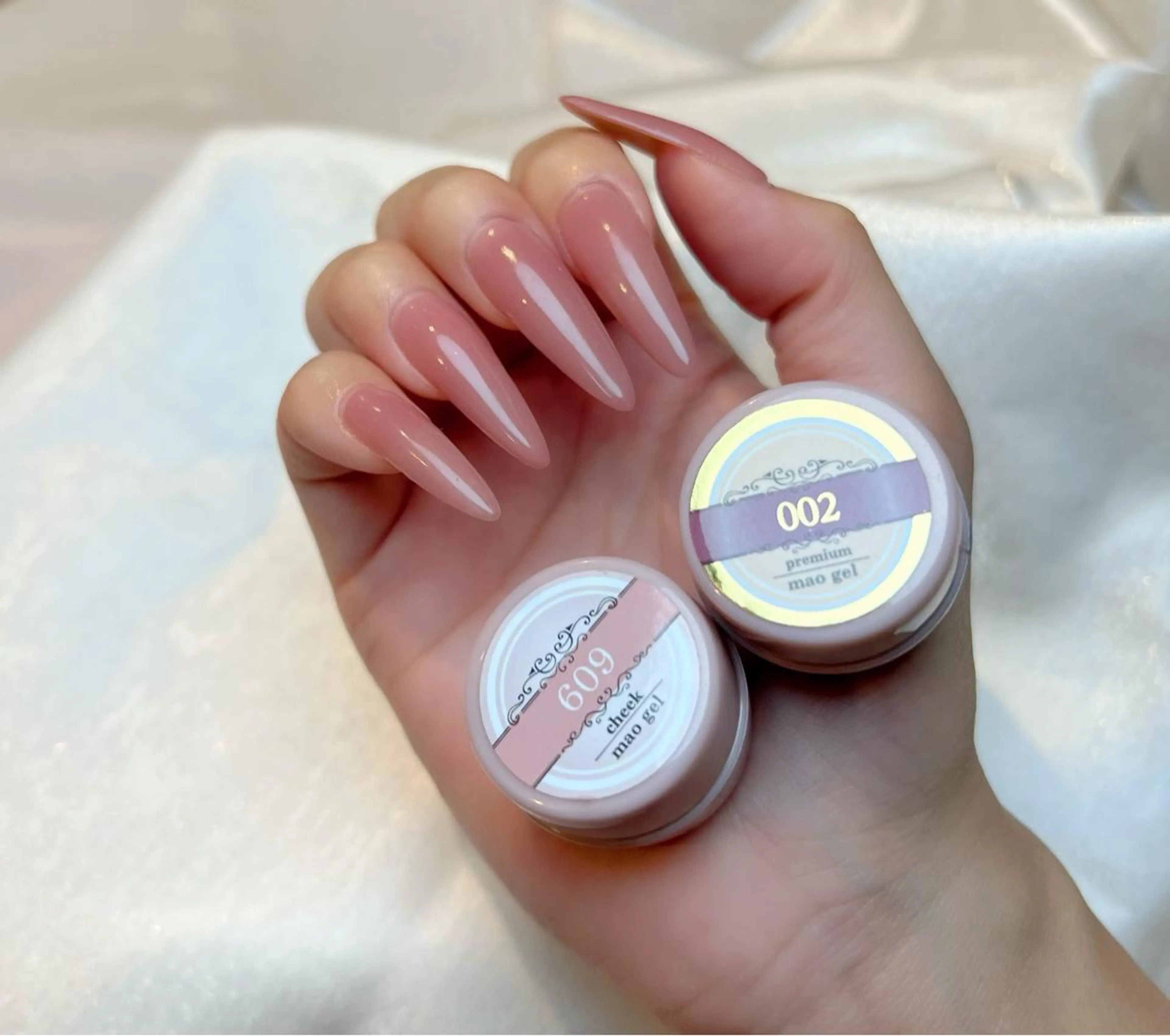 ネイル Lino+ ネイル&よもぎ蒸しのネイルデザイン