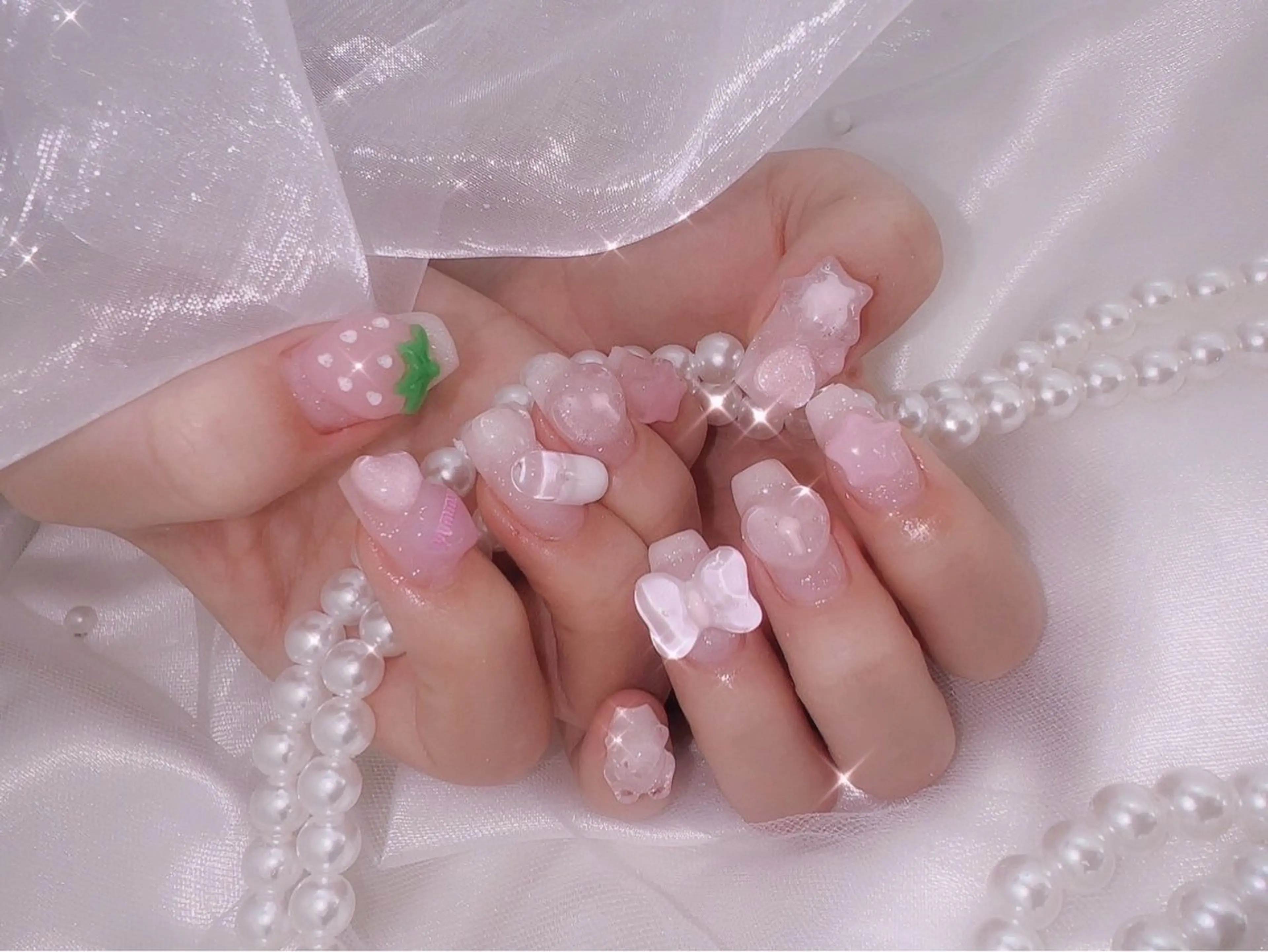 ネイル ハンドネイル emu enyaのネイルデザイン