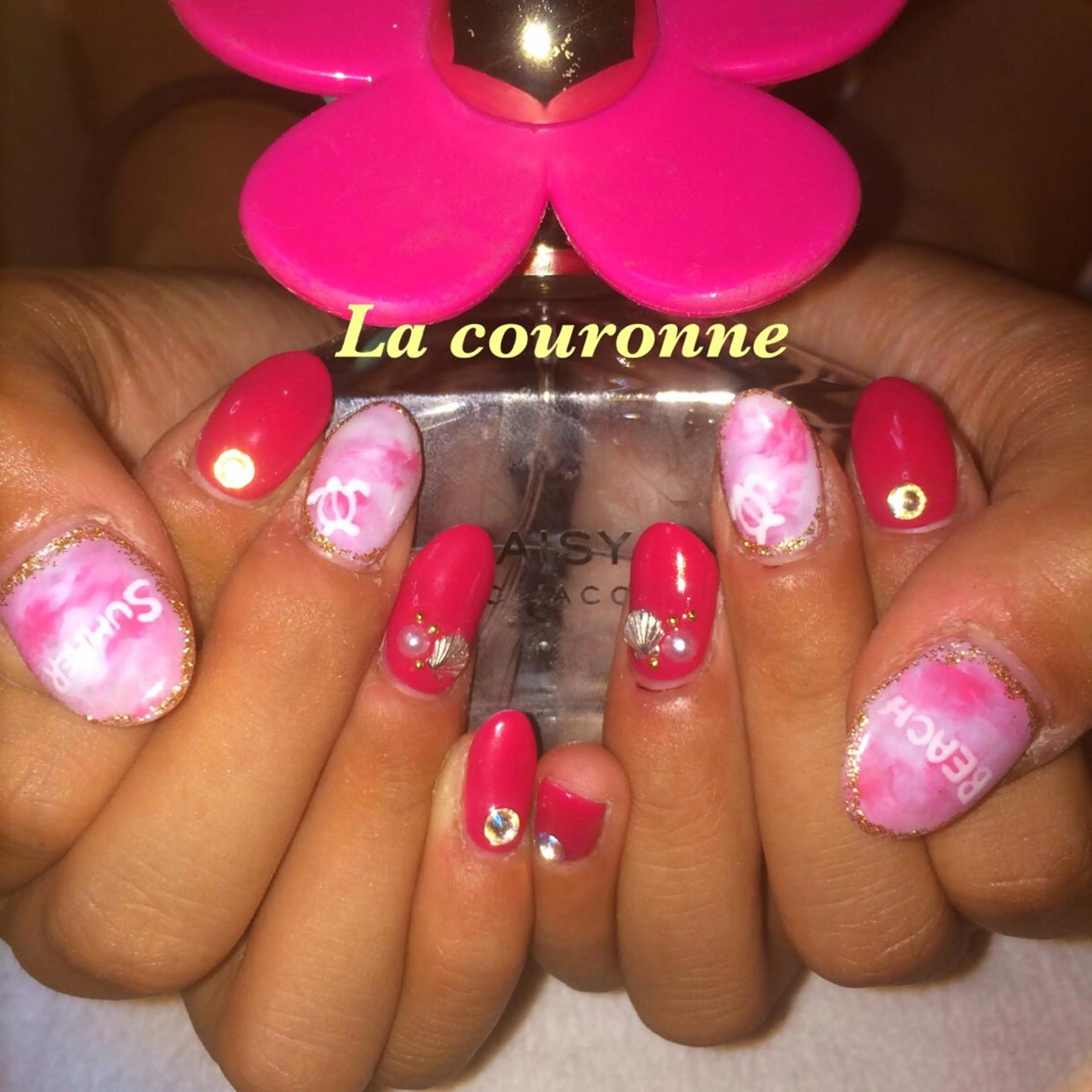 ネイル Lacouronne NATSUMIのネイルデザイン