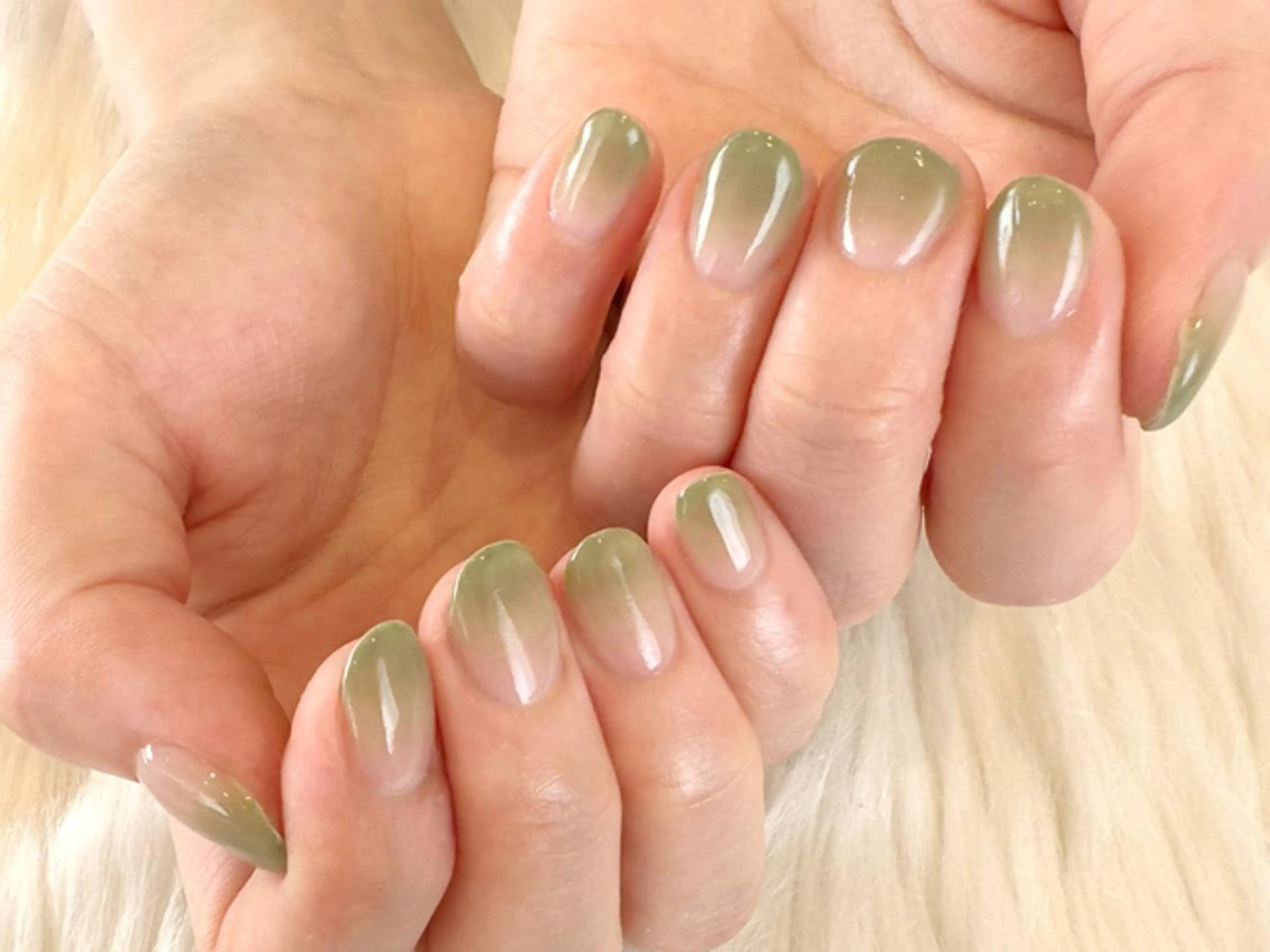 ネイル ハンドネイル Aika. Fのネイルデザイン