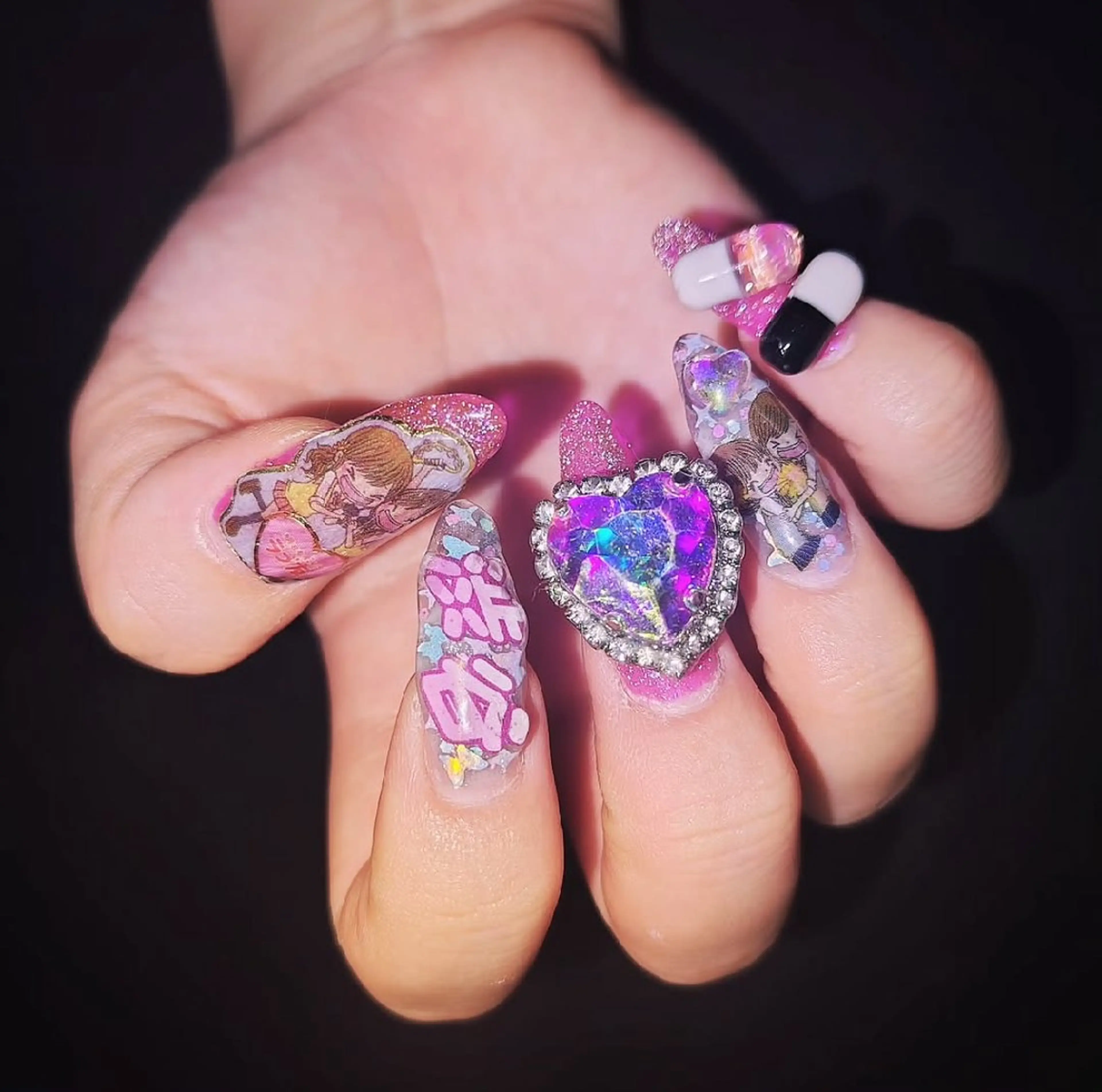 ネイル EASTHAM 吉田 毬乃のネイルデザイン