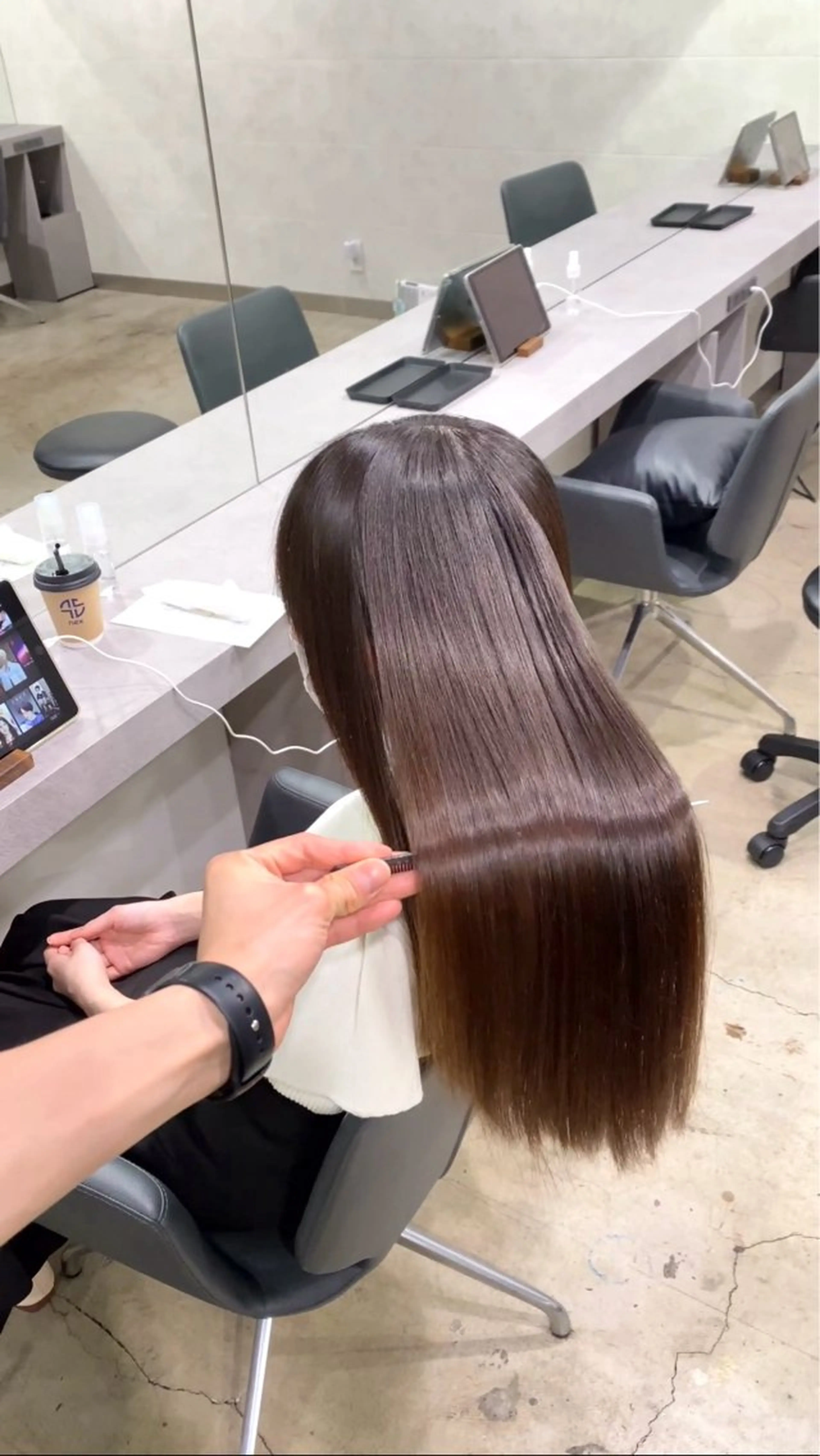 ロング 縮毛矯正 トリートメント 【縮毛矯正専門】 RYUのヘアスタイル