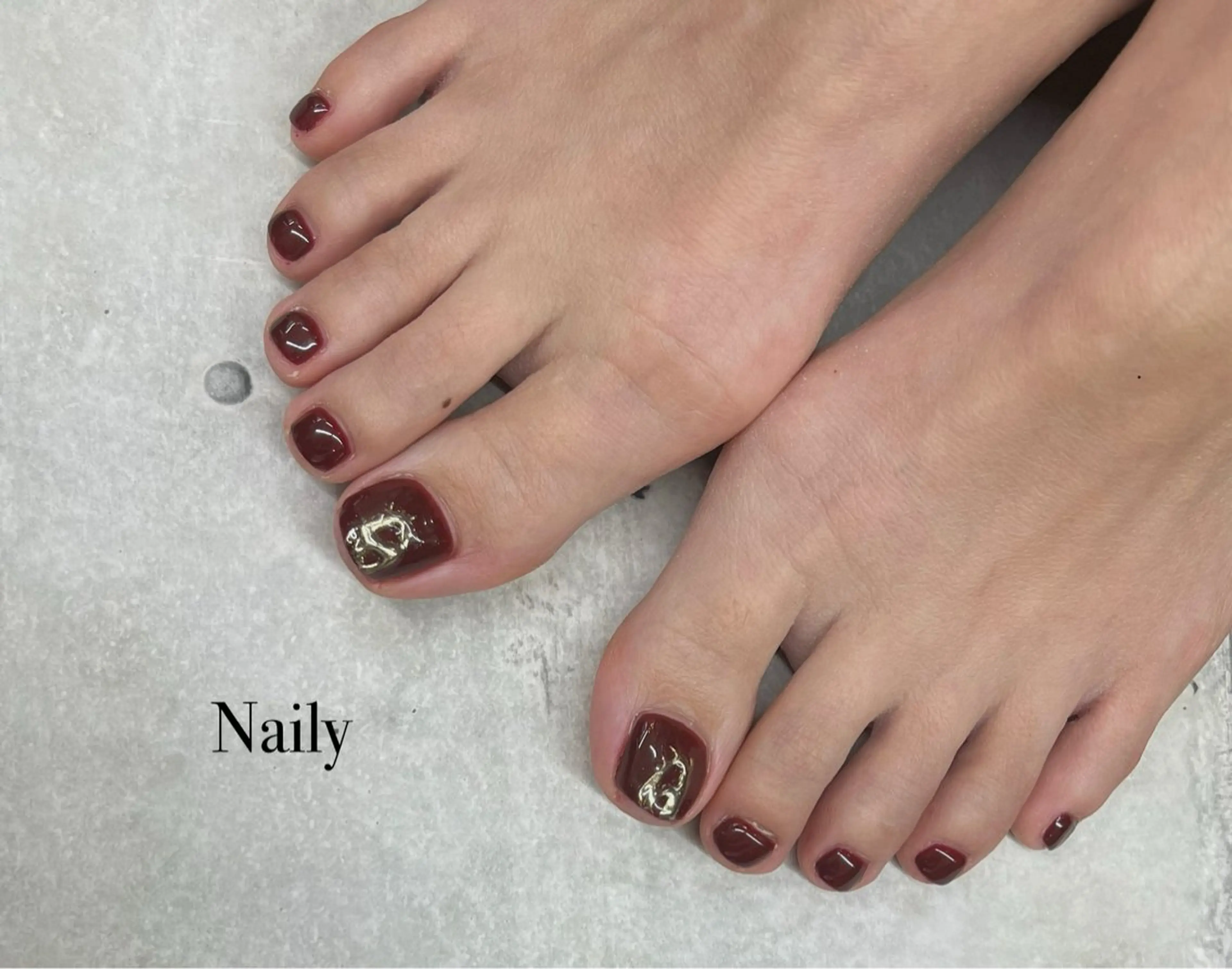 ネイル ゴールド ミラーネイル シルバー Naily立川店 ⟡.·fujitaのネイルデザイン