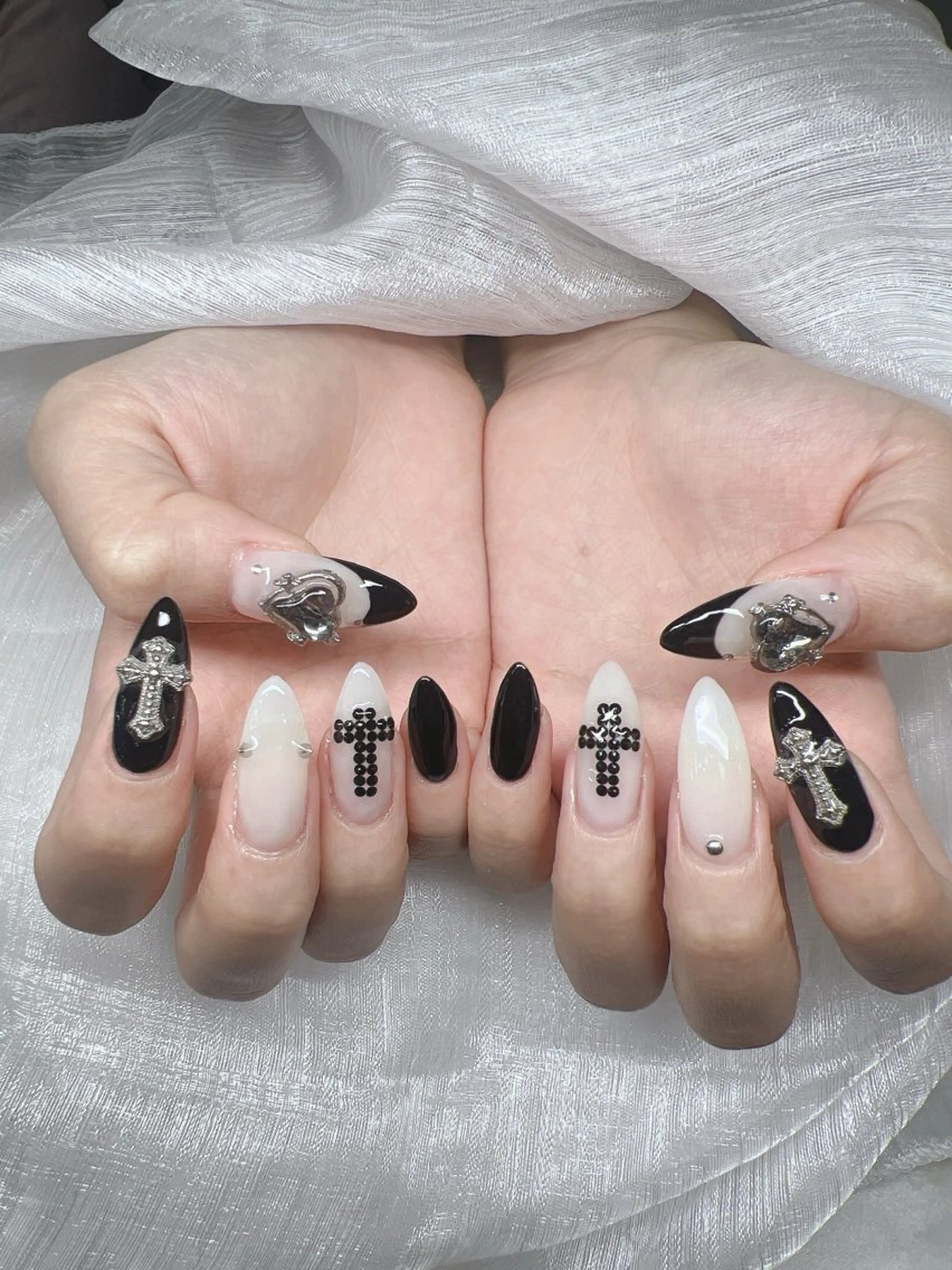 ネイル 長さ出し グラデーション キラキラネイル マグネットネイル ニュアンスネイル Lee Nails チップ長さだし専門店のネイルデザイン