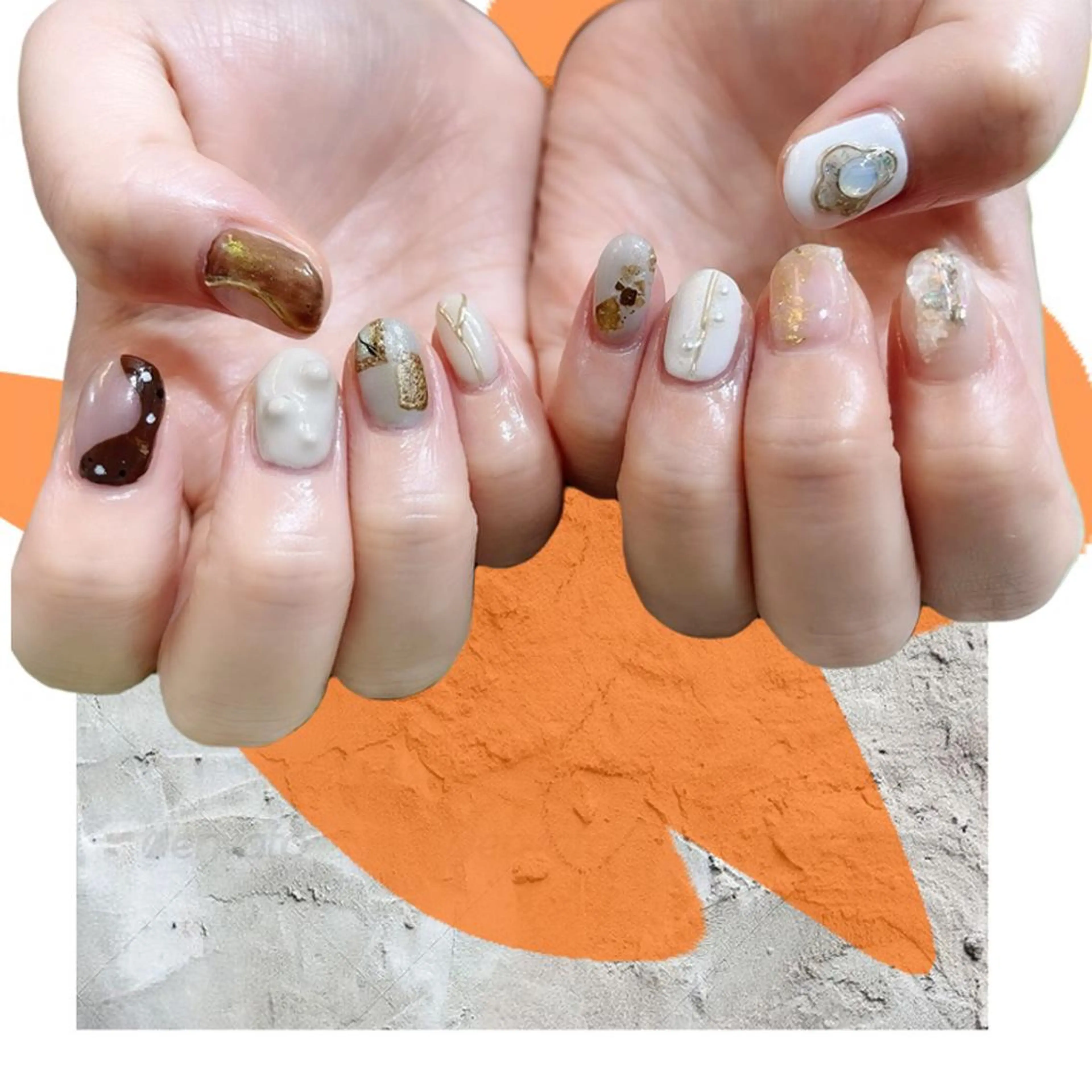 ネイル オーロラネイル 氷ネイル・うるうるネイル 韓国ネイル マグネットネイル ミラーネイル ハンドネイル VOLLMOND nailのネイルデザイン