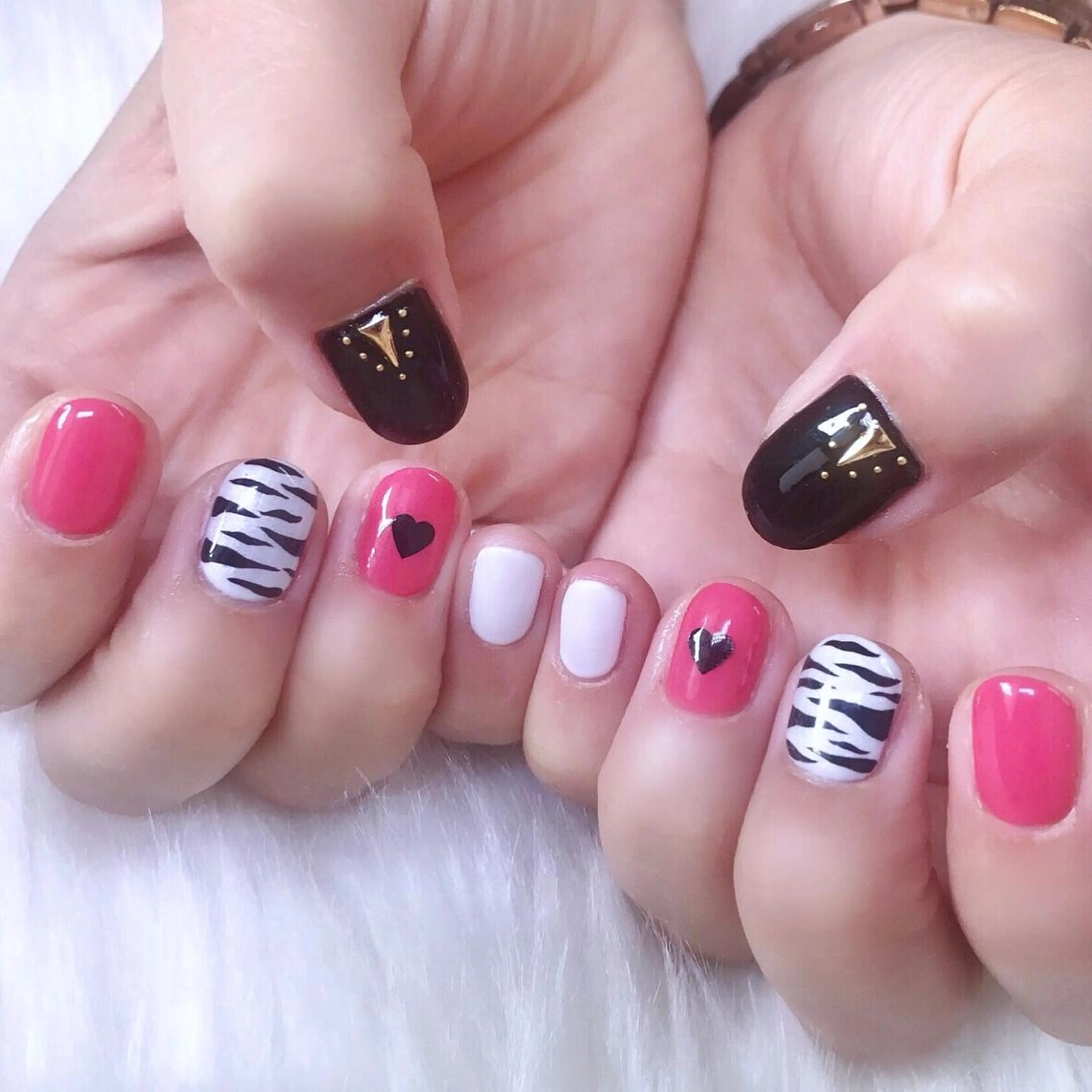 ネイル NOIROUGE所属・NOI ROUGEのネイルデザイン