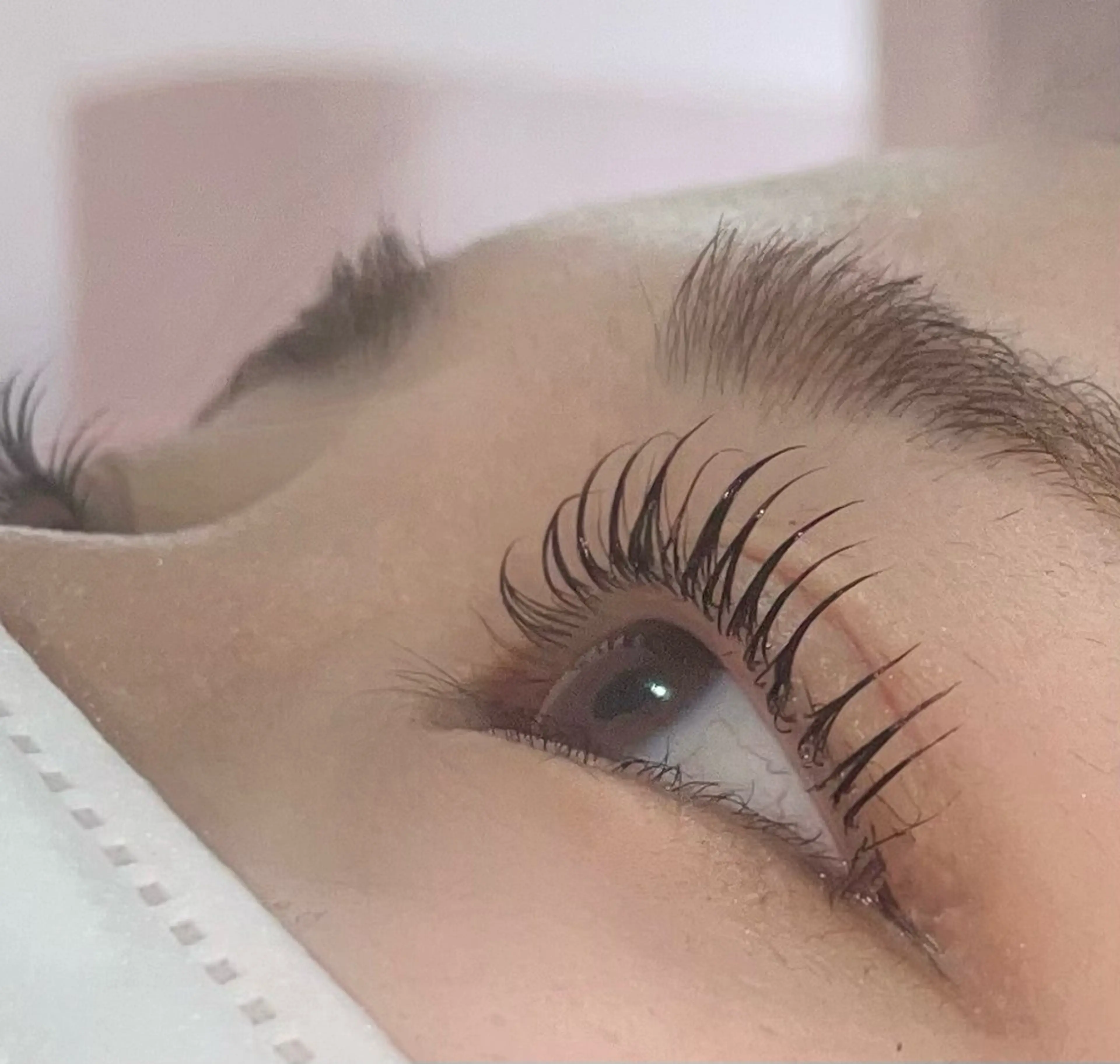 マツエク・マツパ 小峰 利樹のマツエク・マツパデザイン