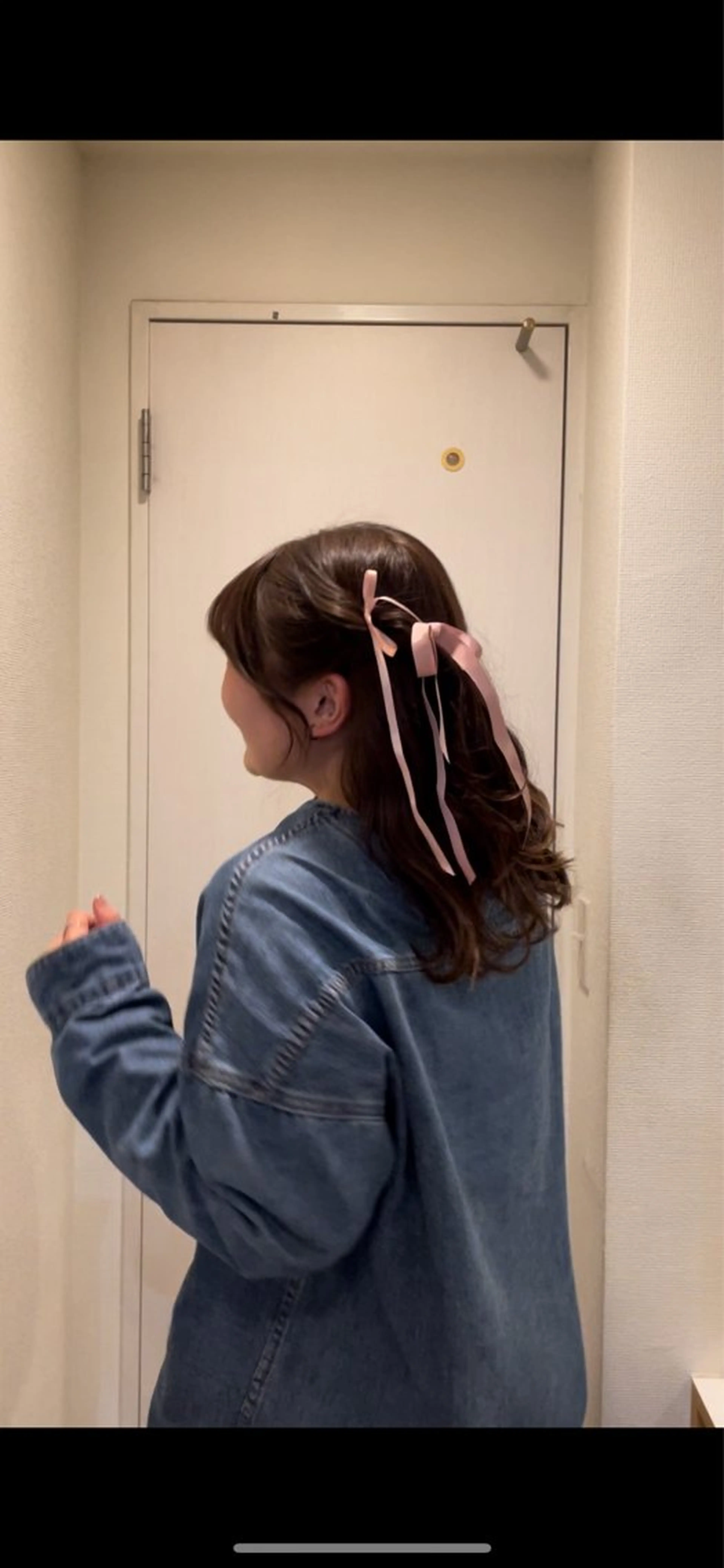 セミロング カラー ヘアアレンジ UNBIRTHDAY MIUのヘアスタイル