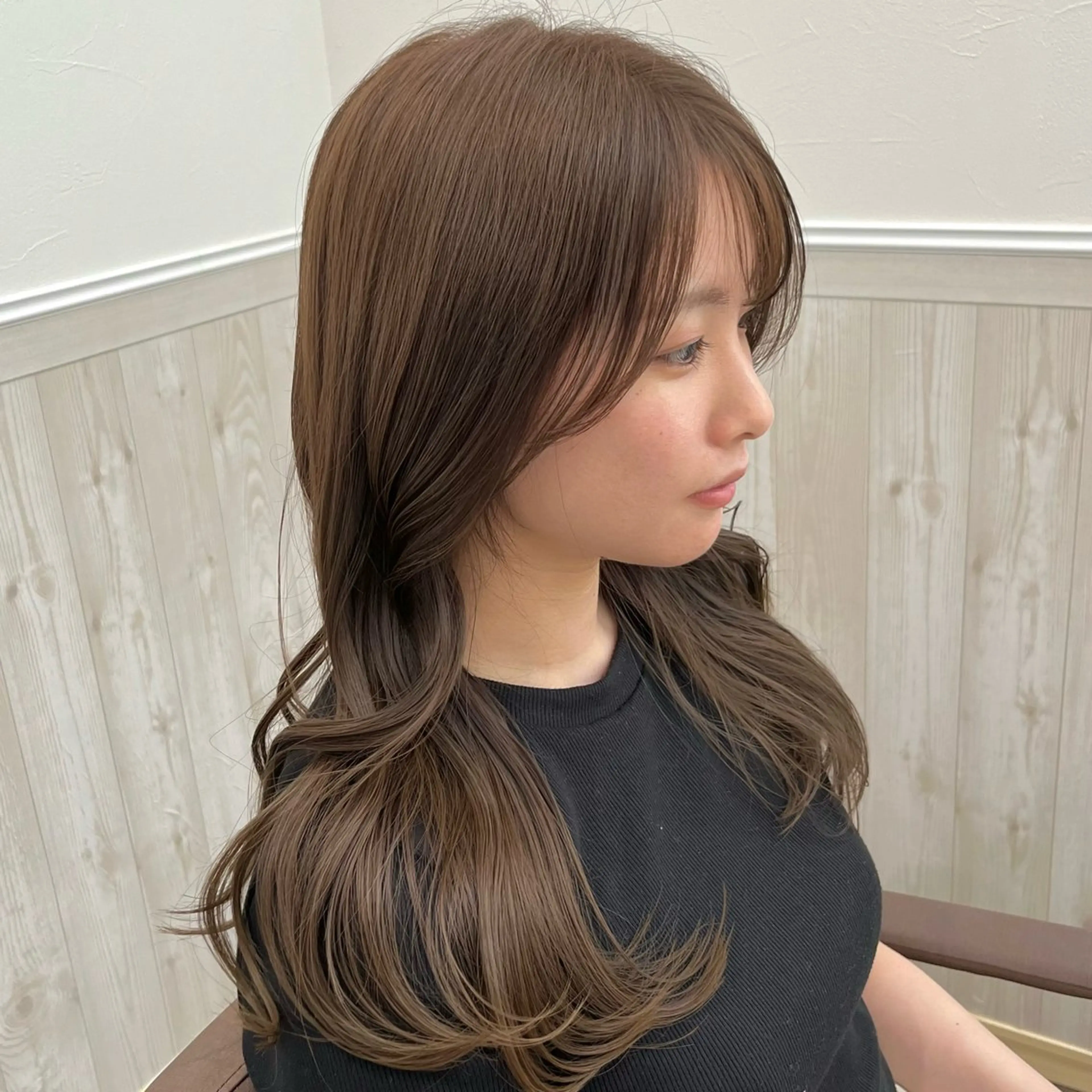 ロング カラー ブリーチ ブリーチなしカラー SUZUKI ITSUKIのヘアスタイル