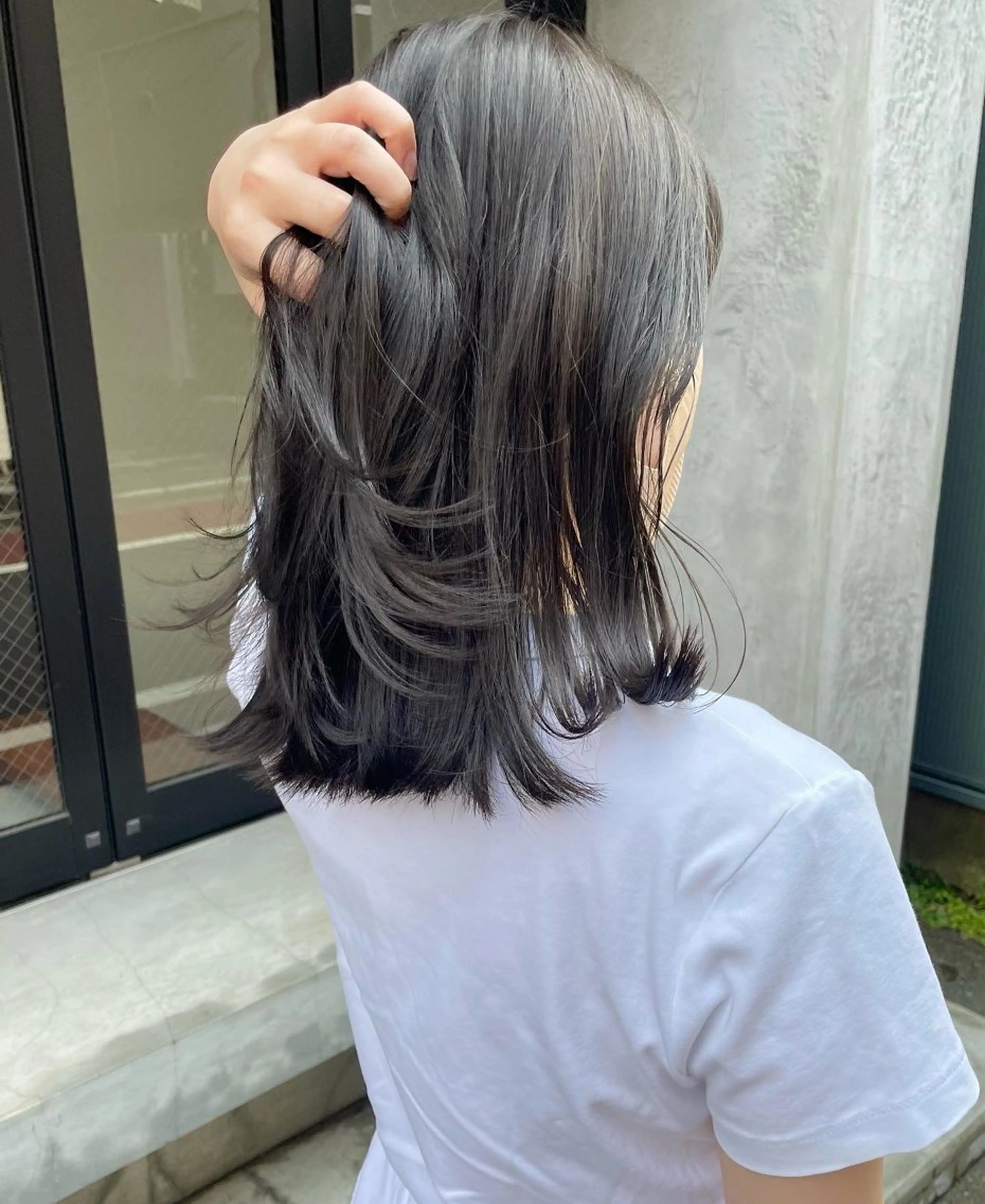 ミディアム カラー カット ヘアカラー トリートメント 🩰オリーブ/ ベージュ松本咲花🩰のヘアスタイル