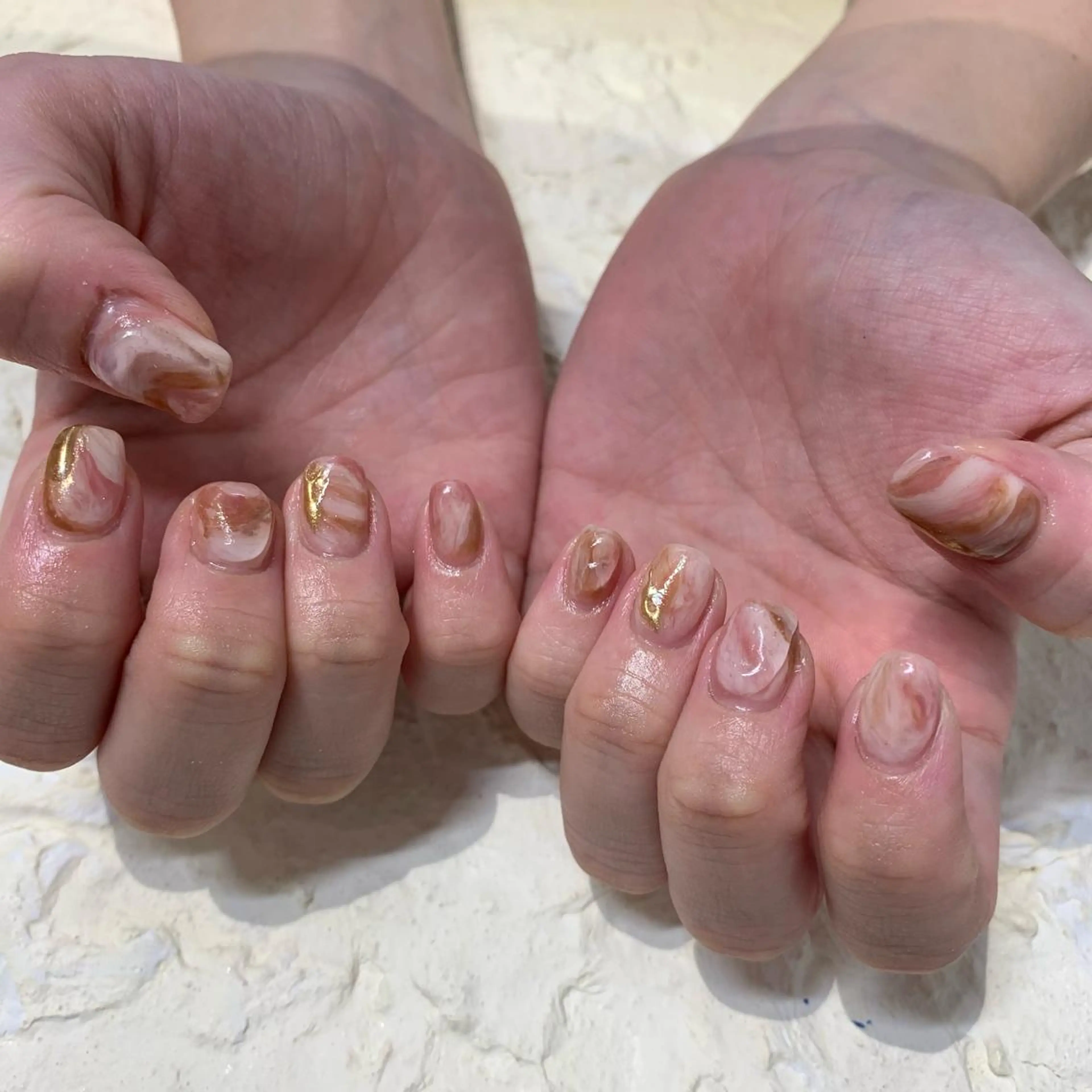 ネイル ピンク マキノ ユイのネイルデザイン