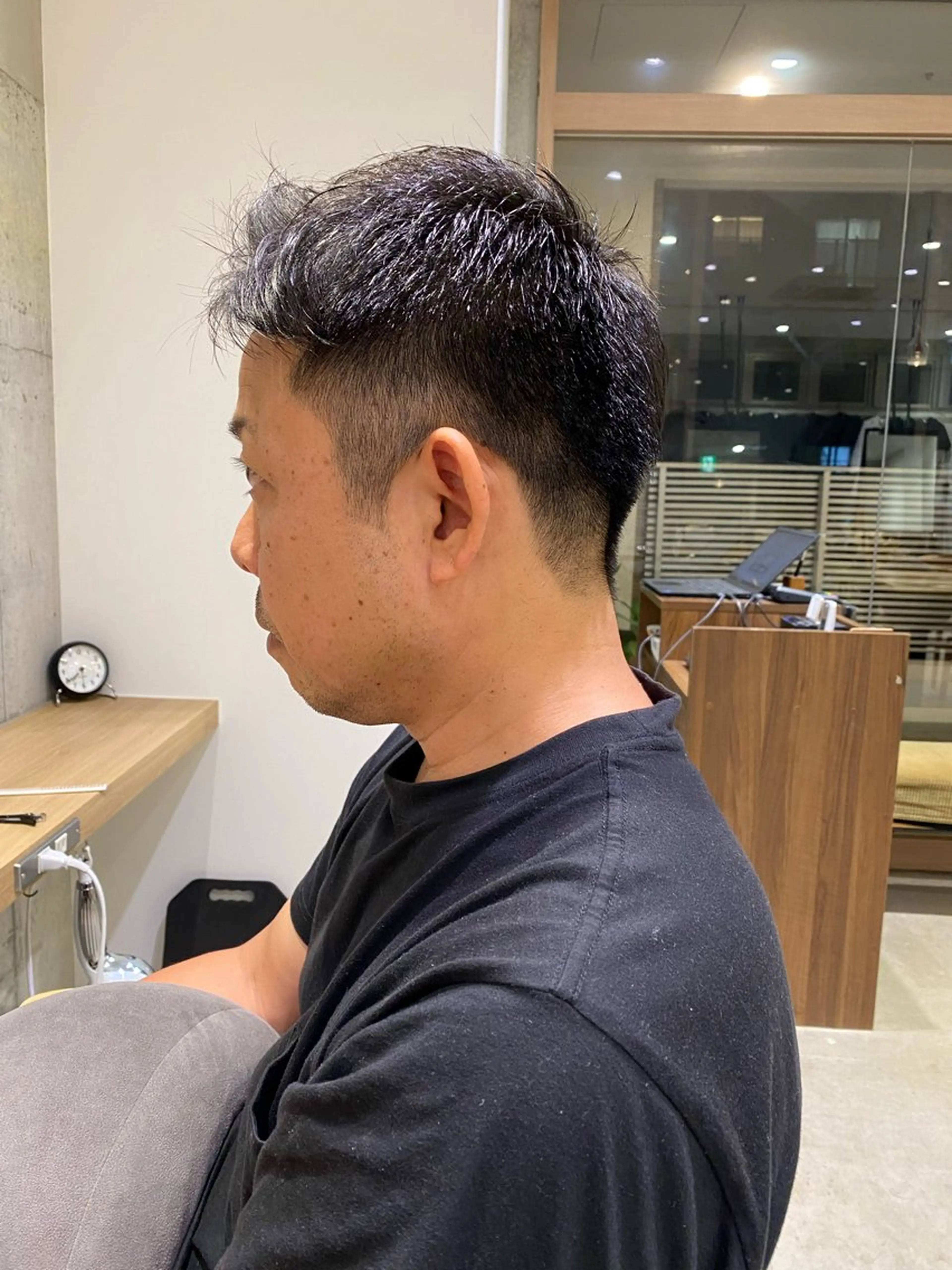 メンズ fumi🪞血色感 アップ艶カラーのヘアスタイル