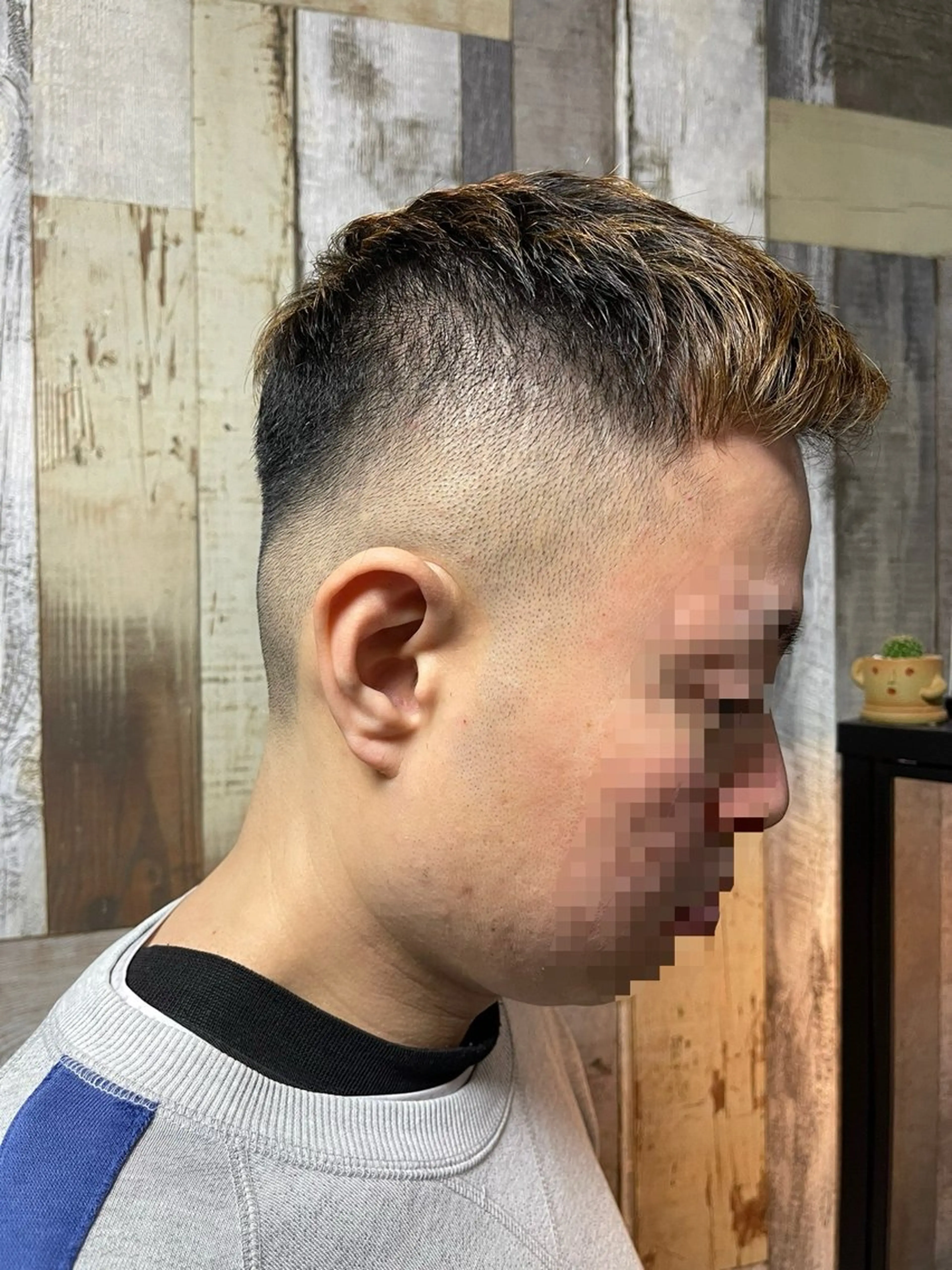 ショート カラー メンズ メンズハイライト メンズメッシュ ハイライトカラー メッシュ ハイライト カット ヘアカラー メンズ特化型/永井 友貴のヘアスタイル