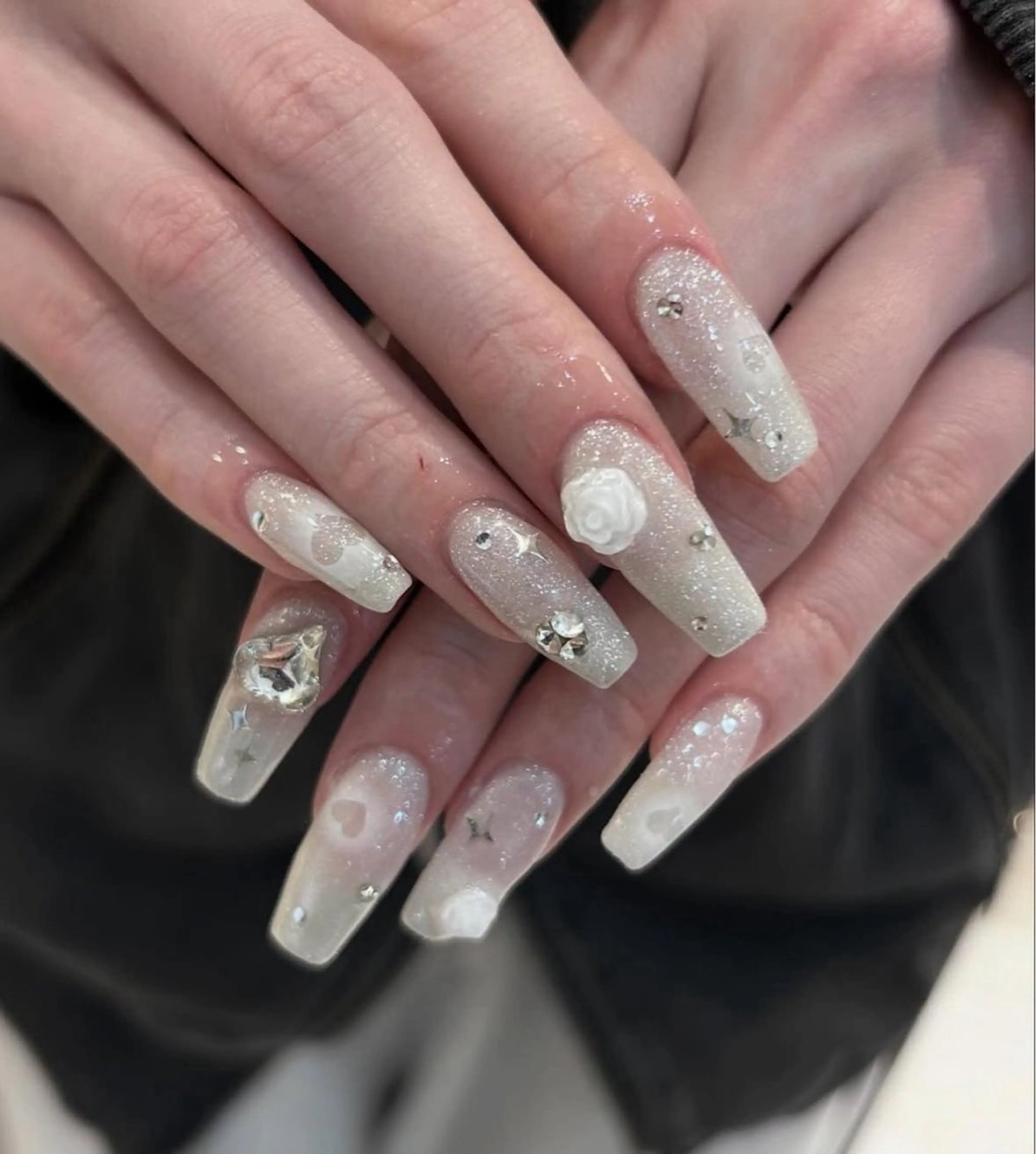 ネイル 韓国ネイル ニュアンスネイル シンプルネイル 春ネイル バレンタイン Nihonthy Nail 新宿所属・Nihonthy Nail 新宿のネイルデザイン
