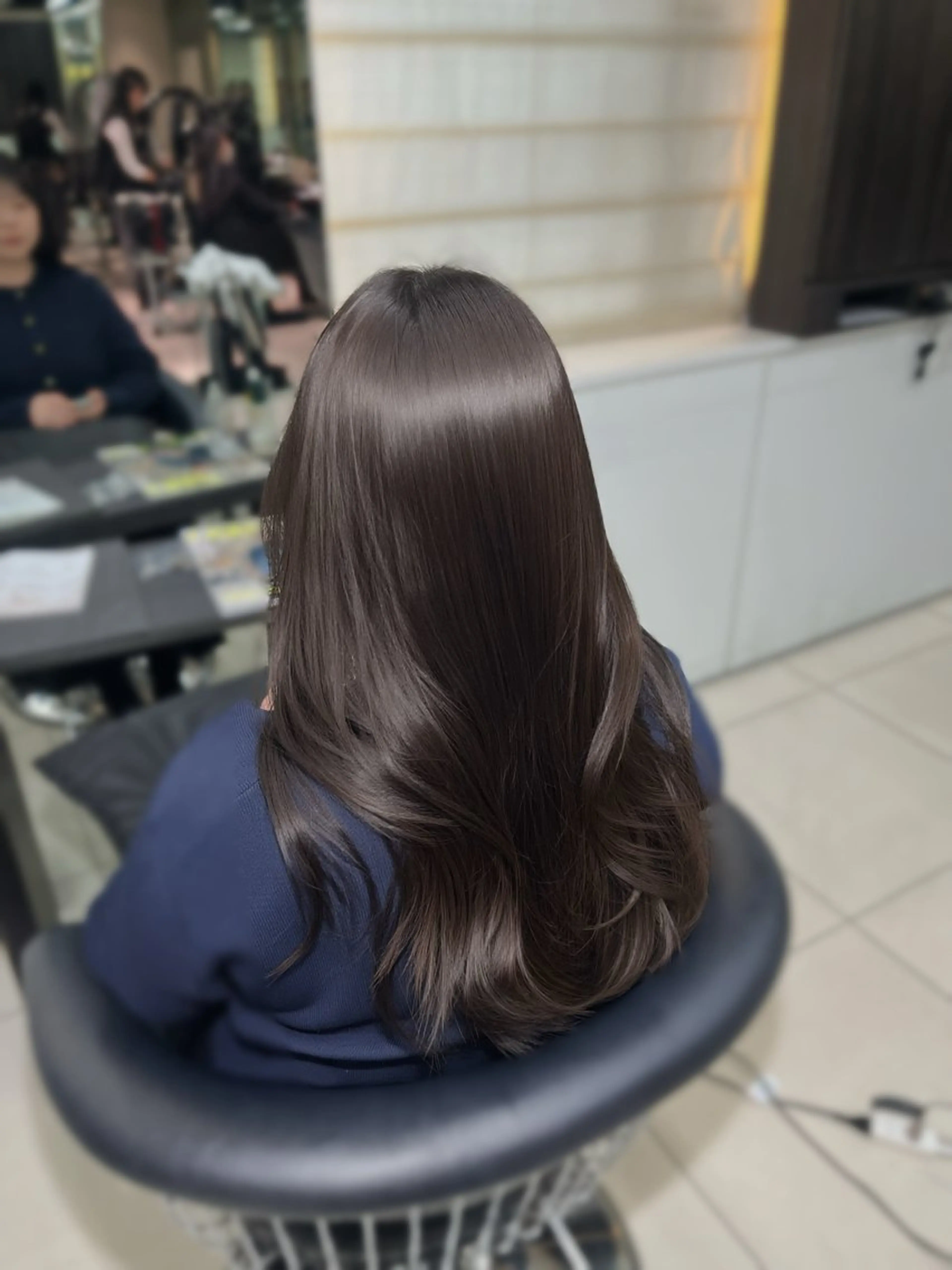 ロング ヘアカラー トリートメント レイヤー×艶髪🤎. 𝜗𝜚hitomiのヘアスタイル