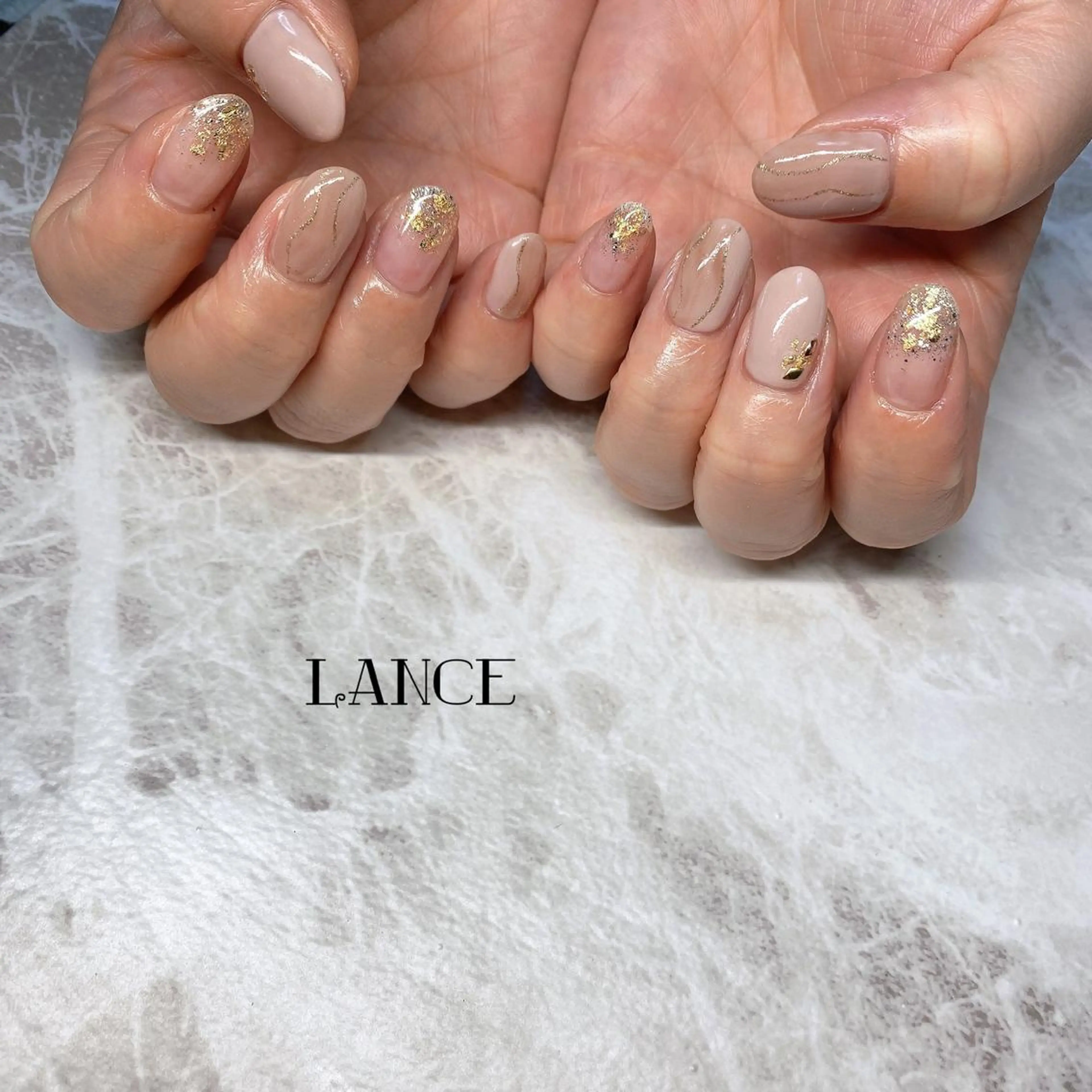 ミディアム ハンドネイル Lance nailのネイルデザイン