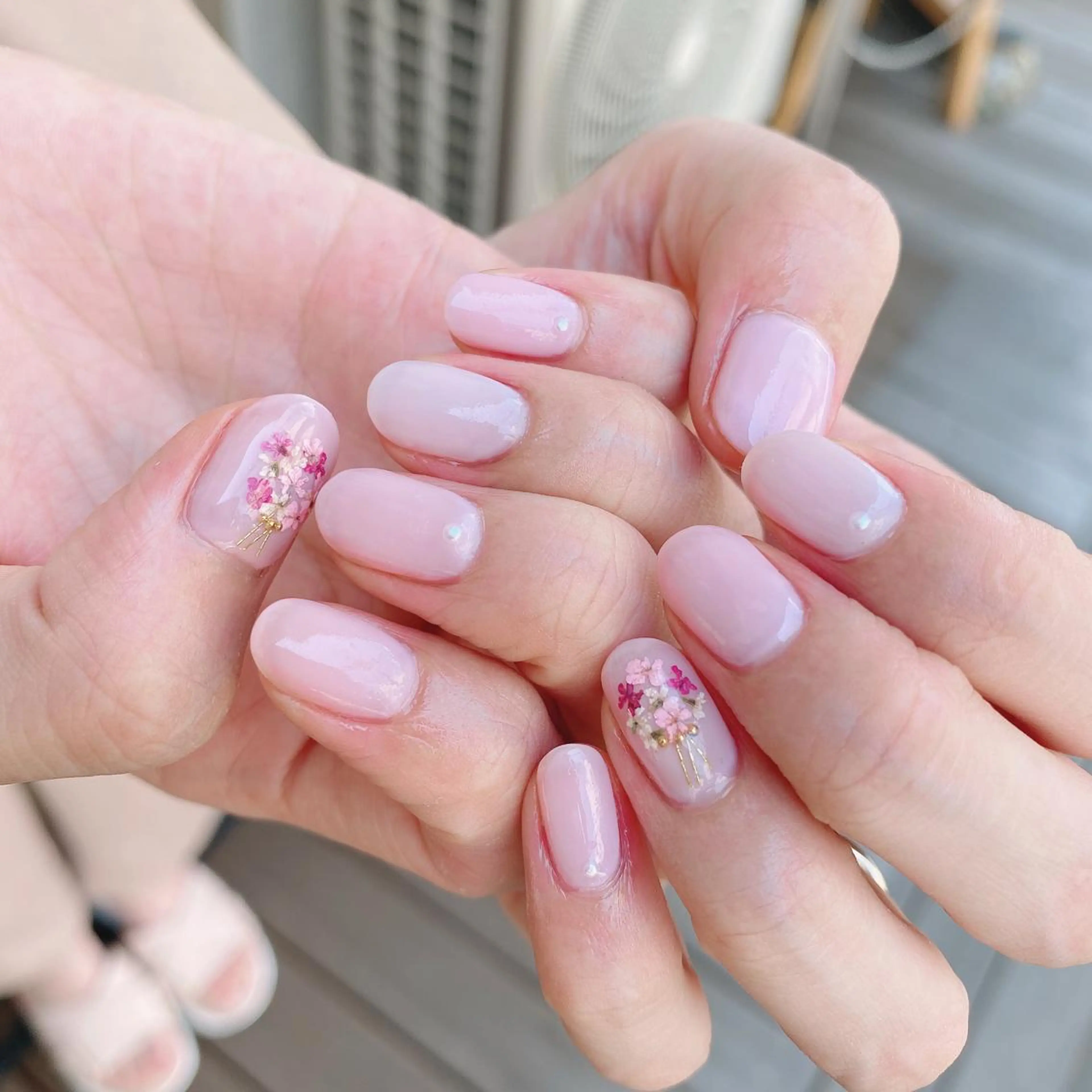 ネイル 【育児休暇中】今中 沙季のネイルデザイン