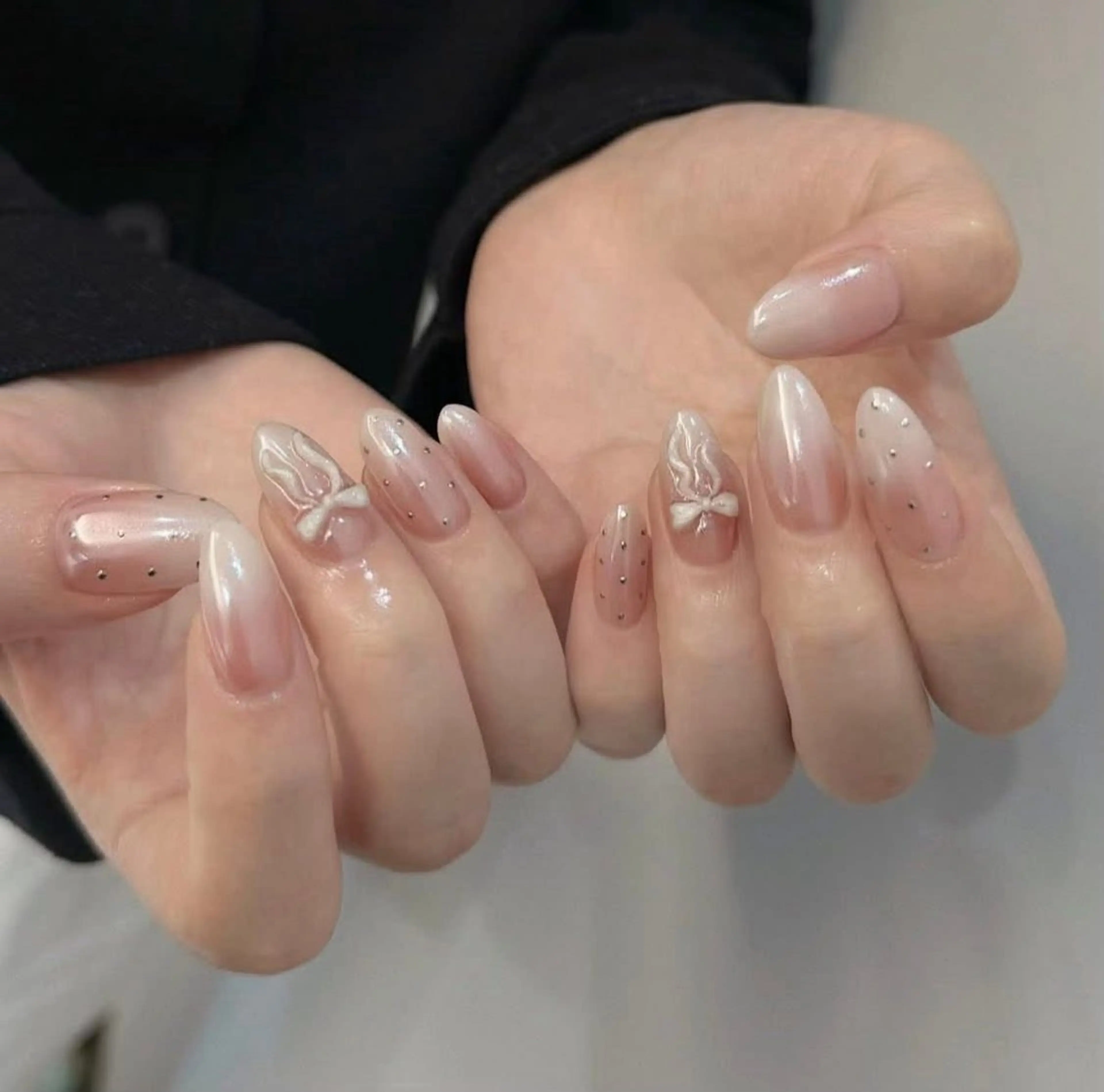 ネイル ハンドネイル T.Lee Nail Lilyのネイルデザイン