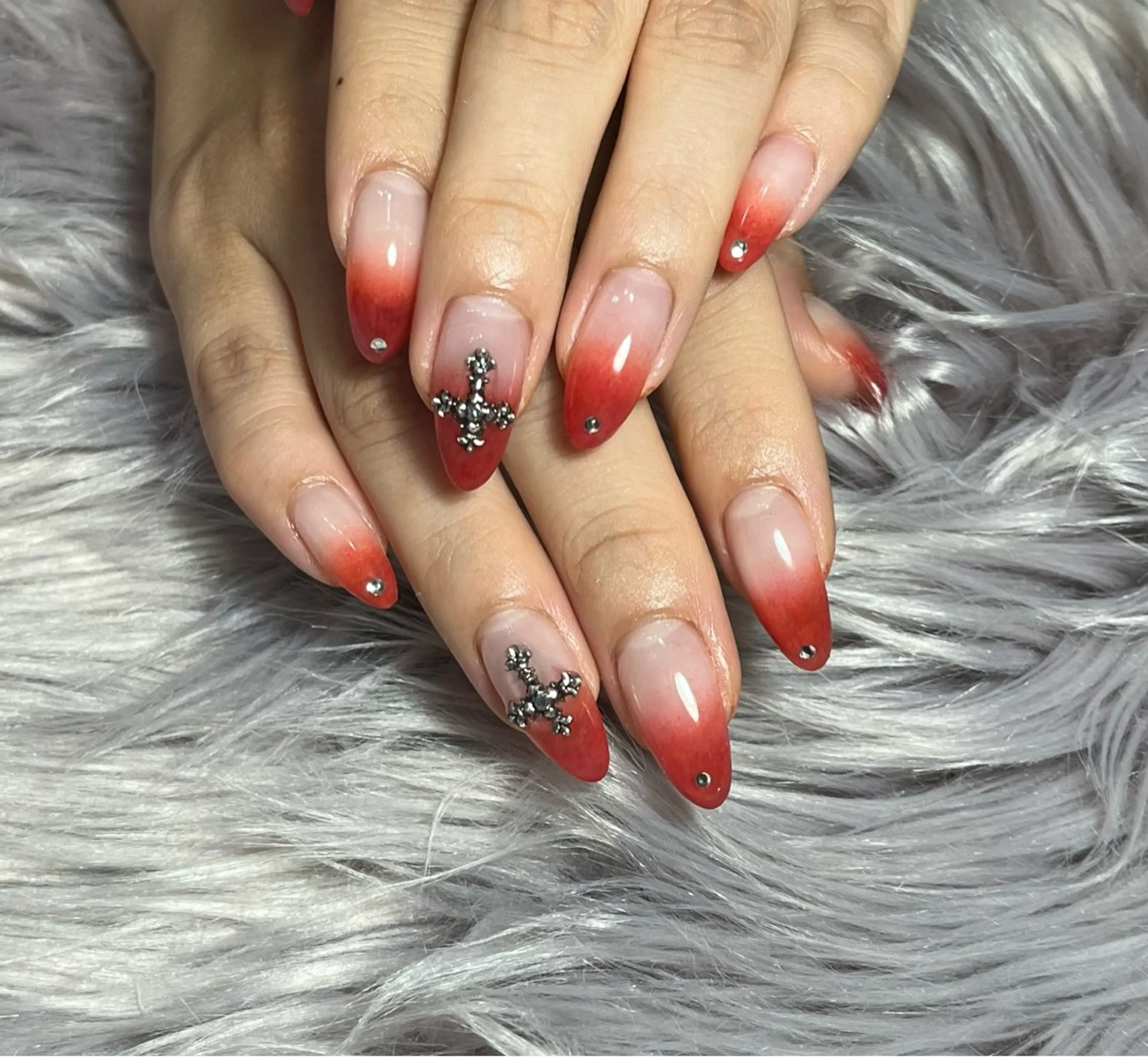 ネイル R yukiのネイルデザイン