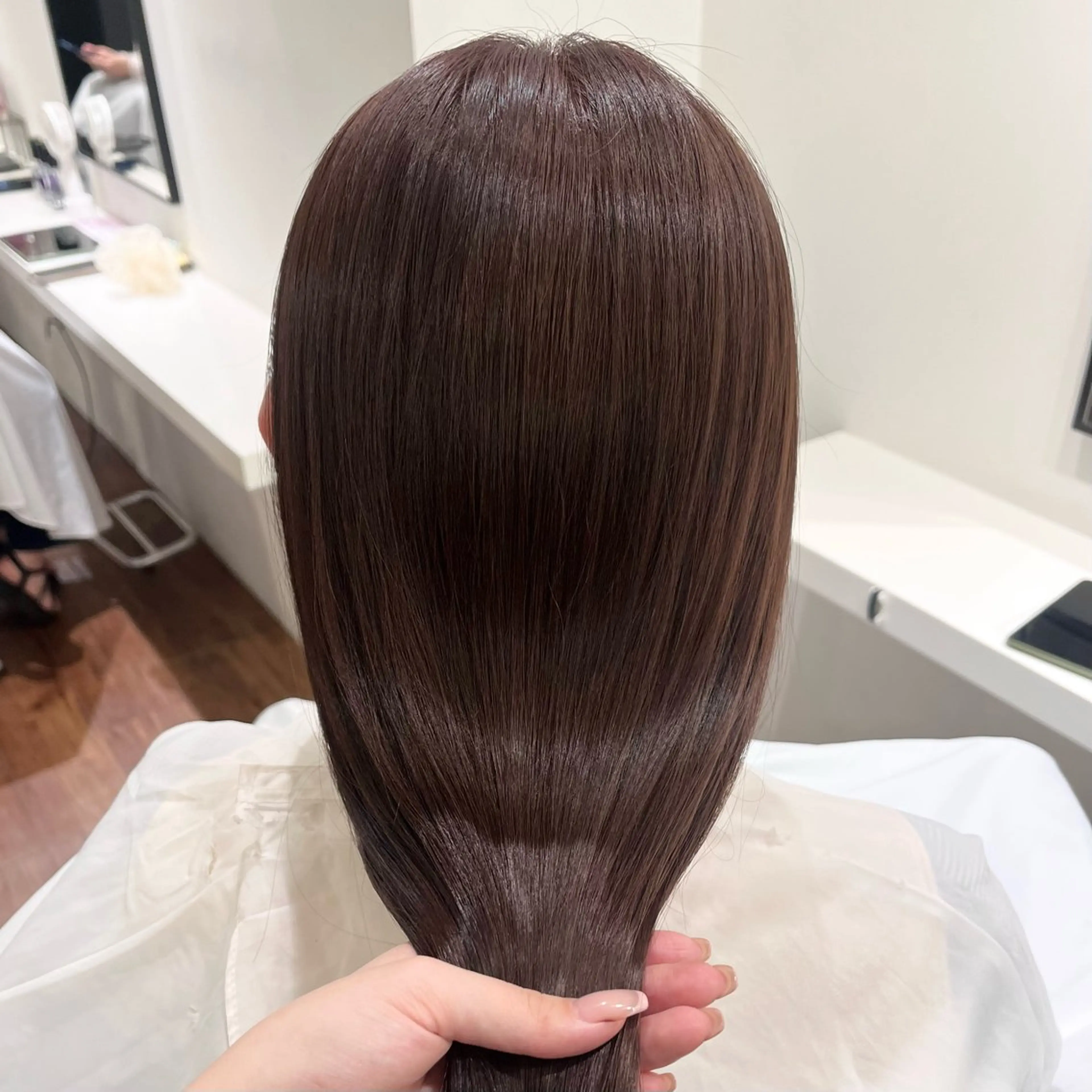 セミロング カラー ブラウンカラー 透明感カラー ココアブラウン suzu invitationのヘアスタイル