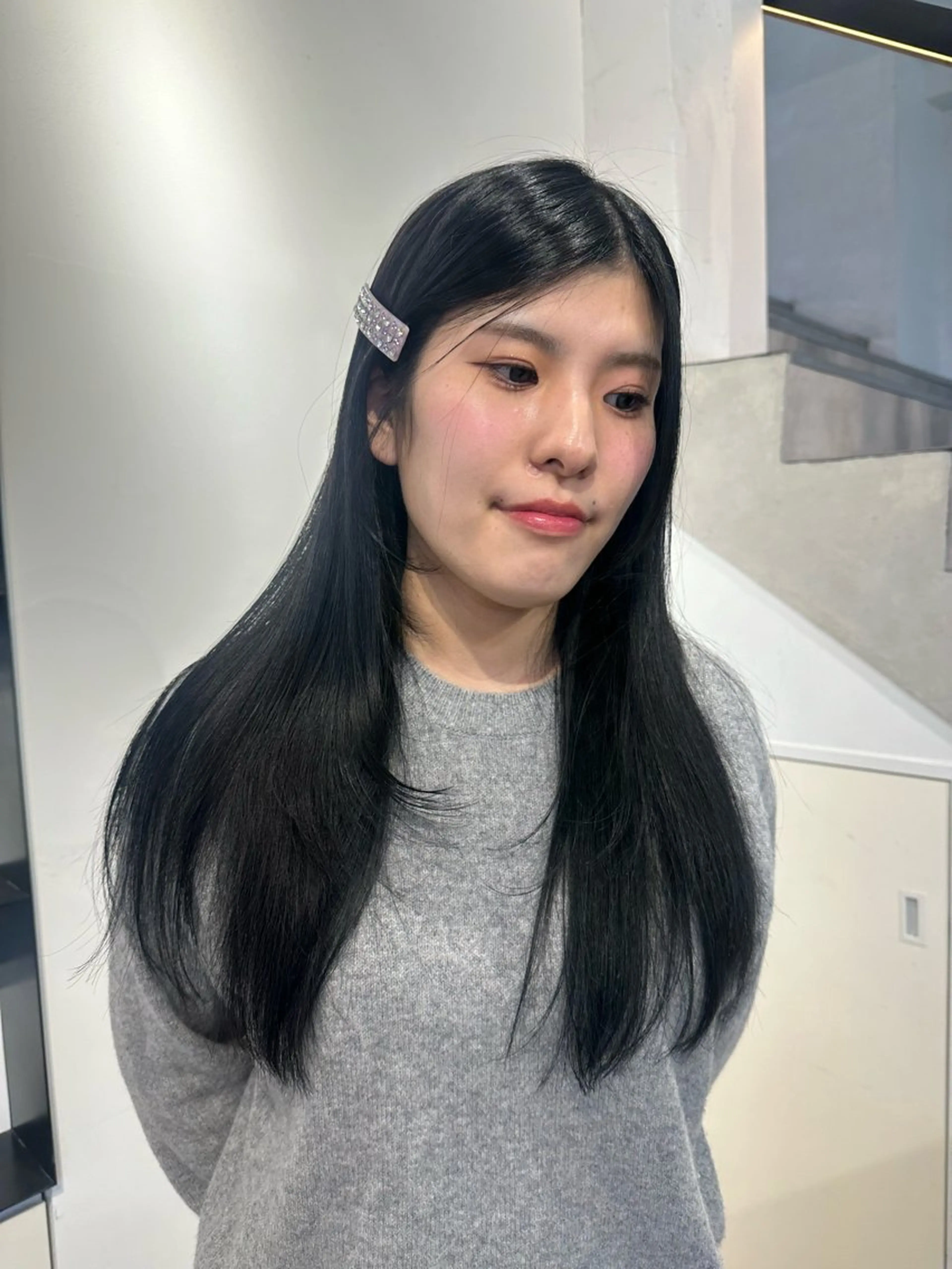 ロング カット ヘアカラー 韓国ヘアメンズ・レデ ィース特化ミクのヘアスタイル