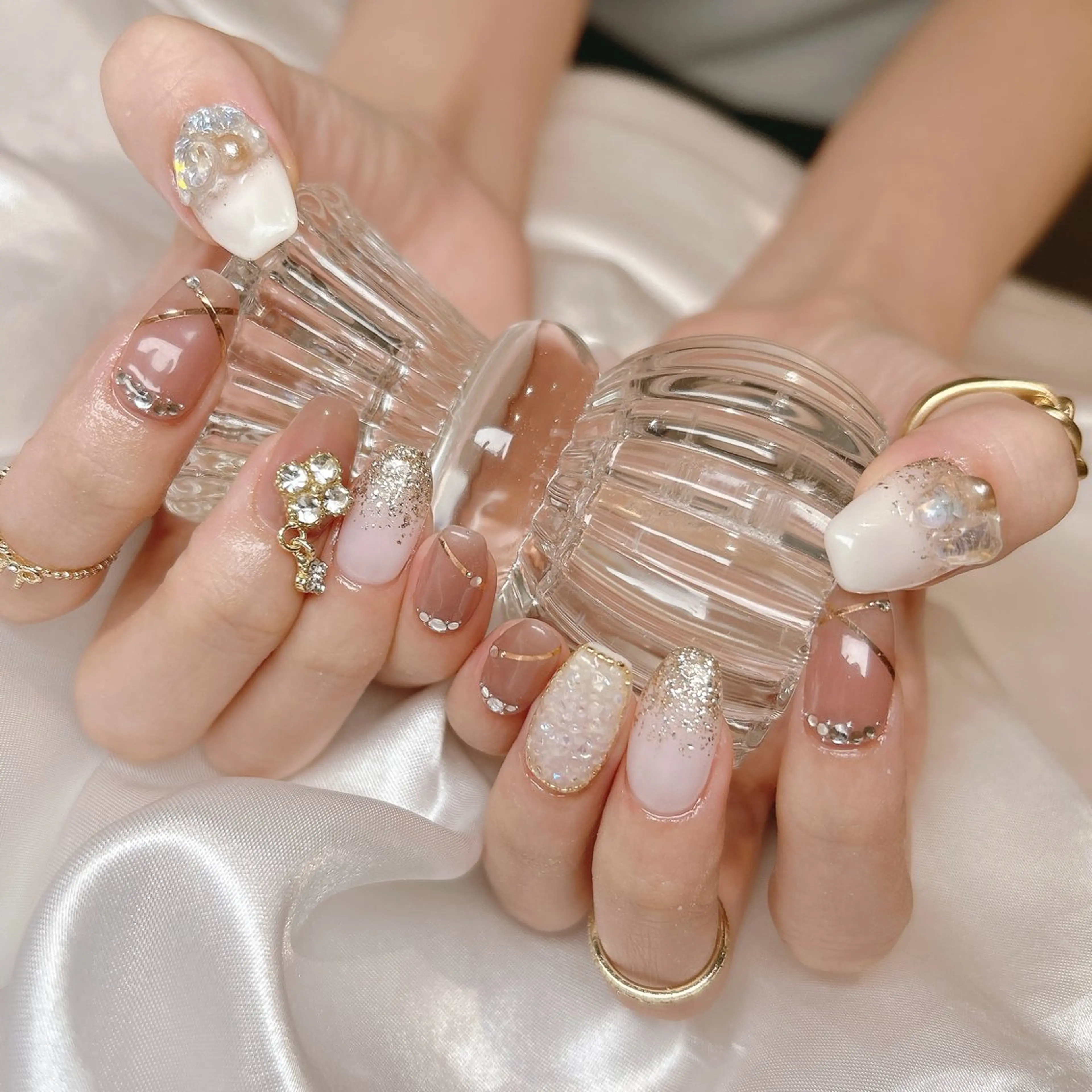 ネイル キラキラネイル ハンドネイル junna 金山.東別院.上前津のネイルデザイン