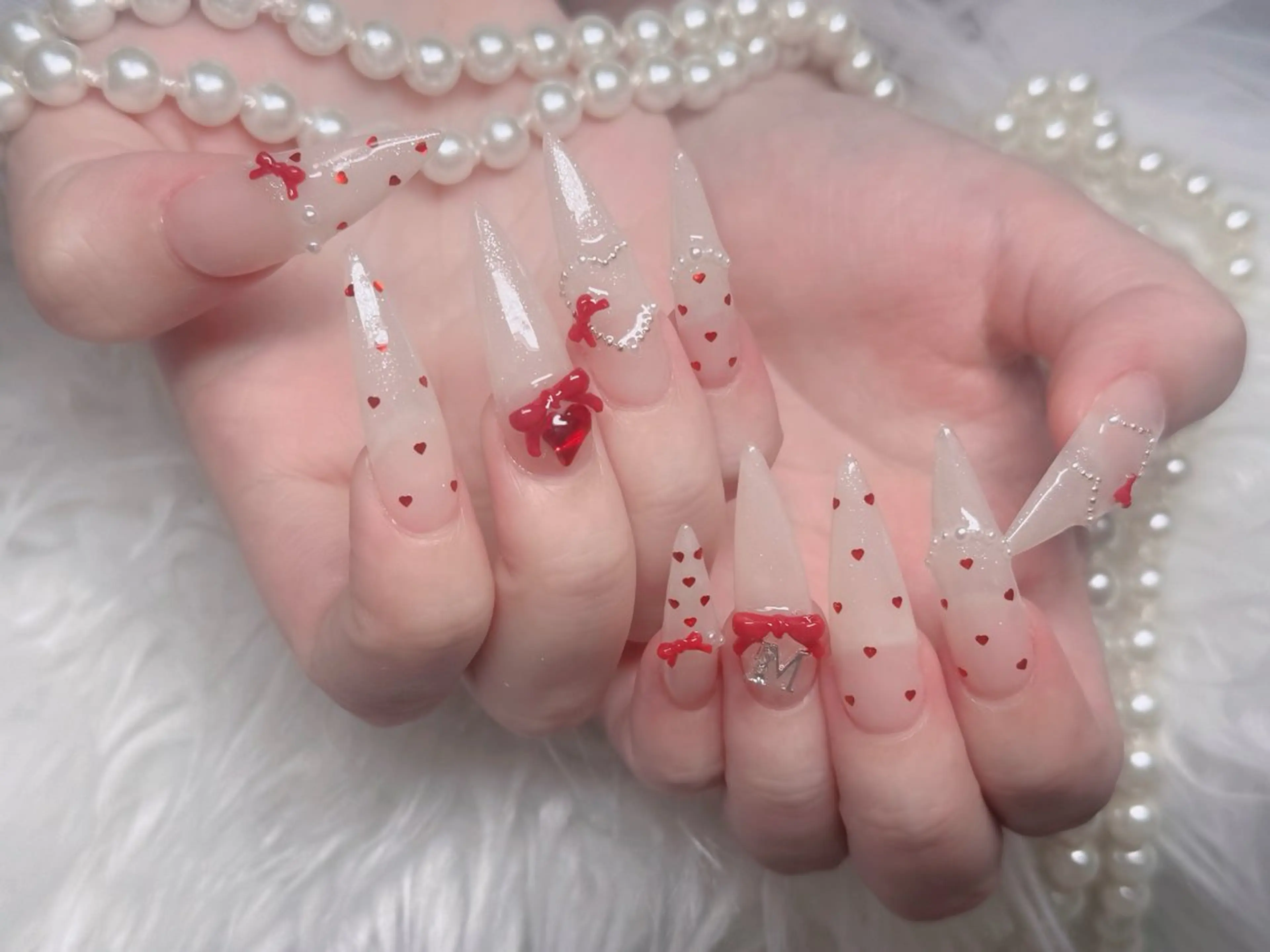 ネイル フレンチネイル ジェルネイル ガラスフレンチ ハロウィン ハート ハンドネイル H.baby Nail Salonのネイルデザイン