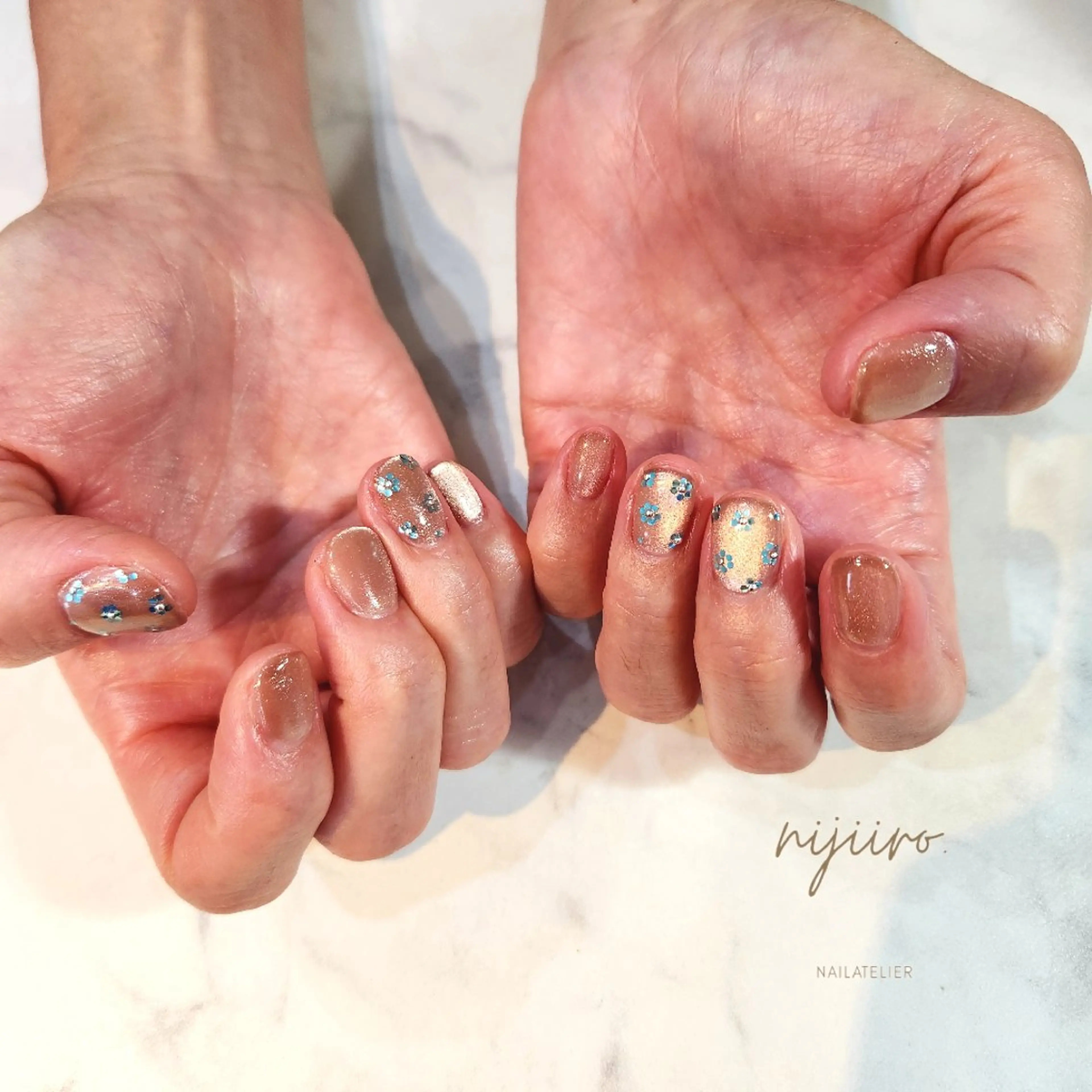 ネイル ハンドネイル nijiiro🌈 サトウのネイルデザイン