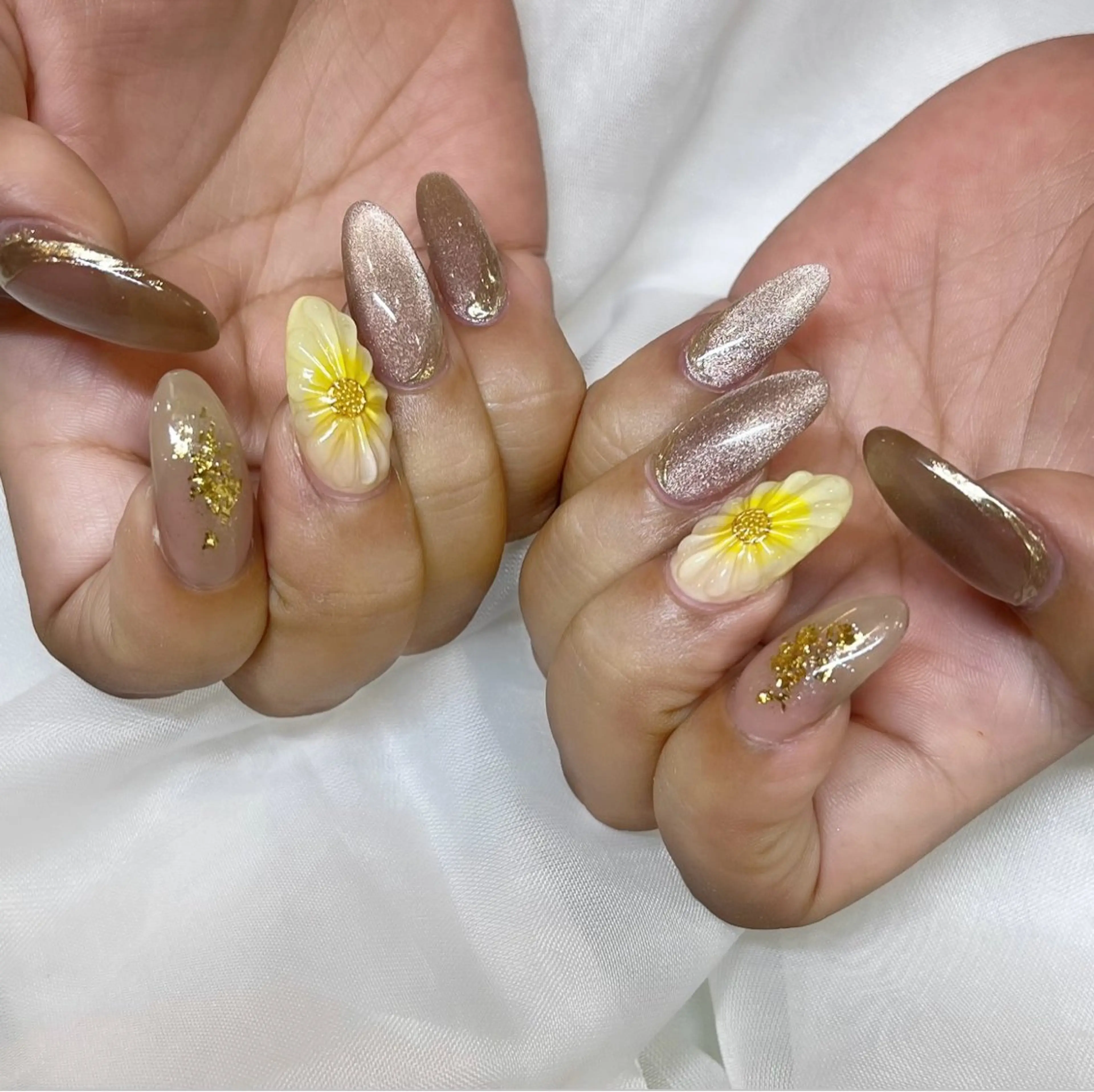 ネイル ハンドネイル emu sakiのネイルデザイン