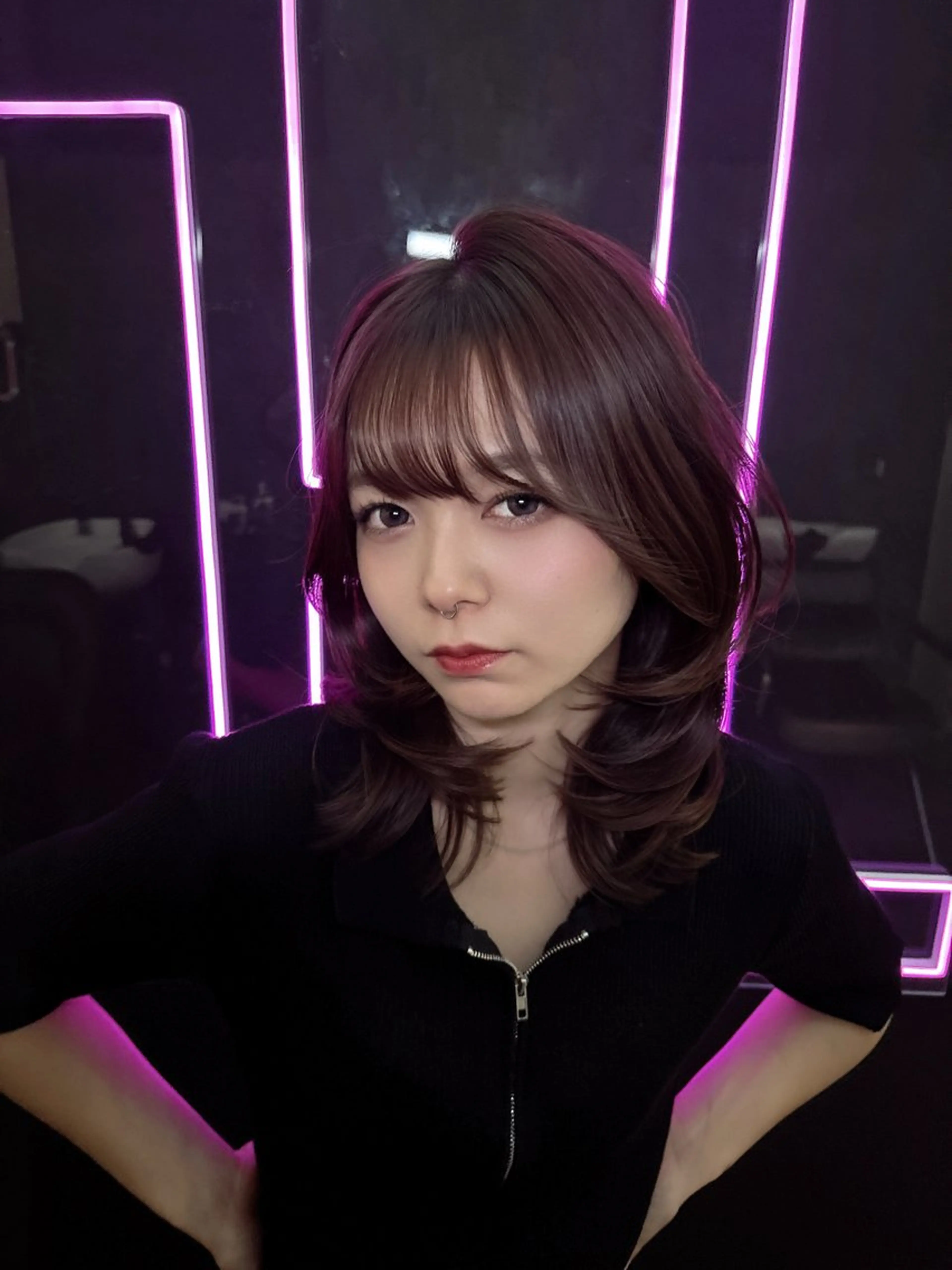 ミディアム カラー グレージュ レイヤーカット カット ヘアカラー Maison Halu YUKIのヘアスタイル