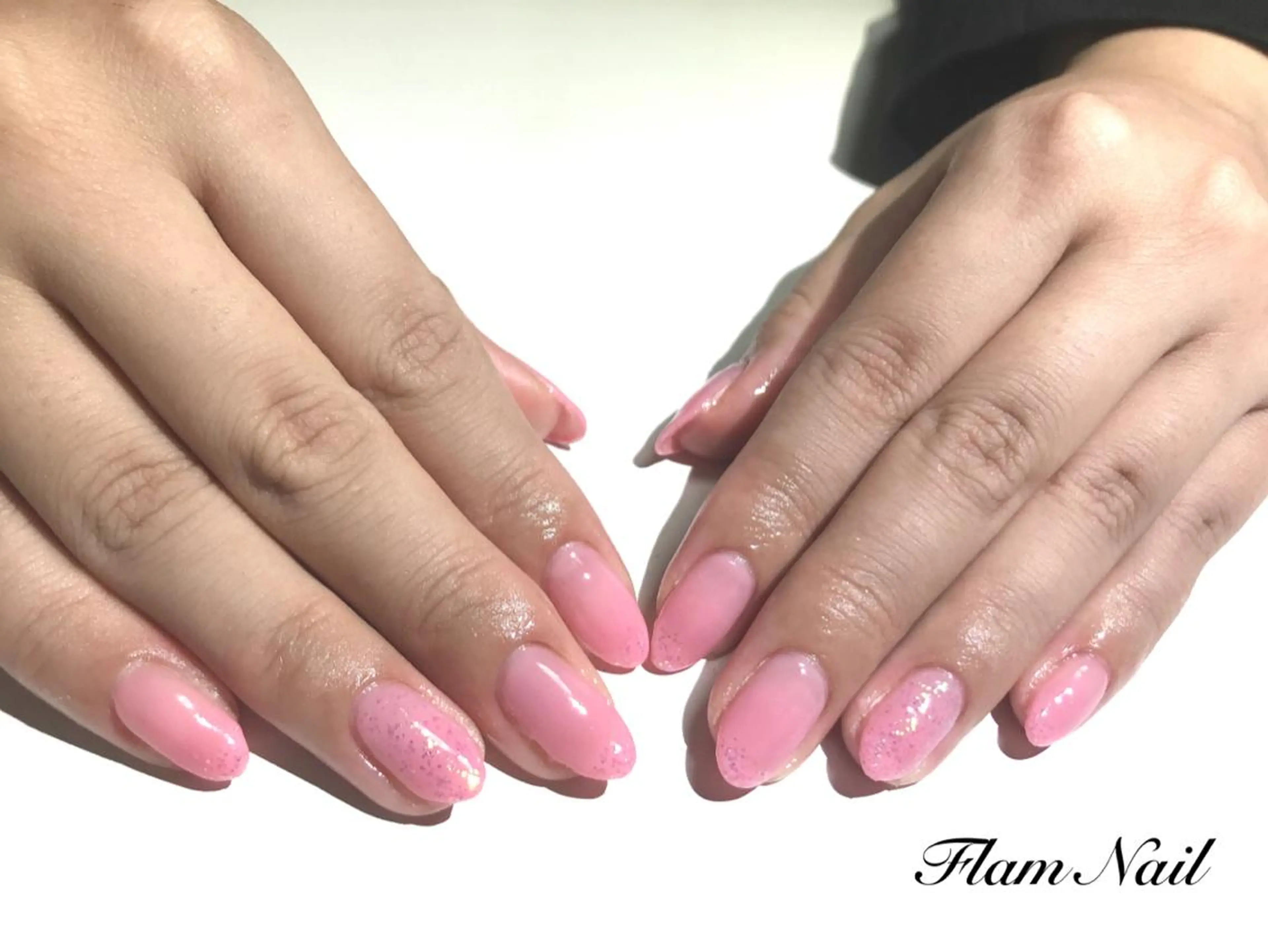 ネイル ラメ(グリッター) ピンク Flam Nailのネイルデザイン