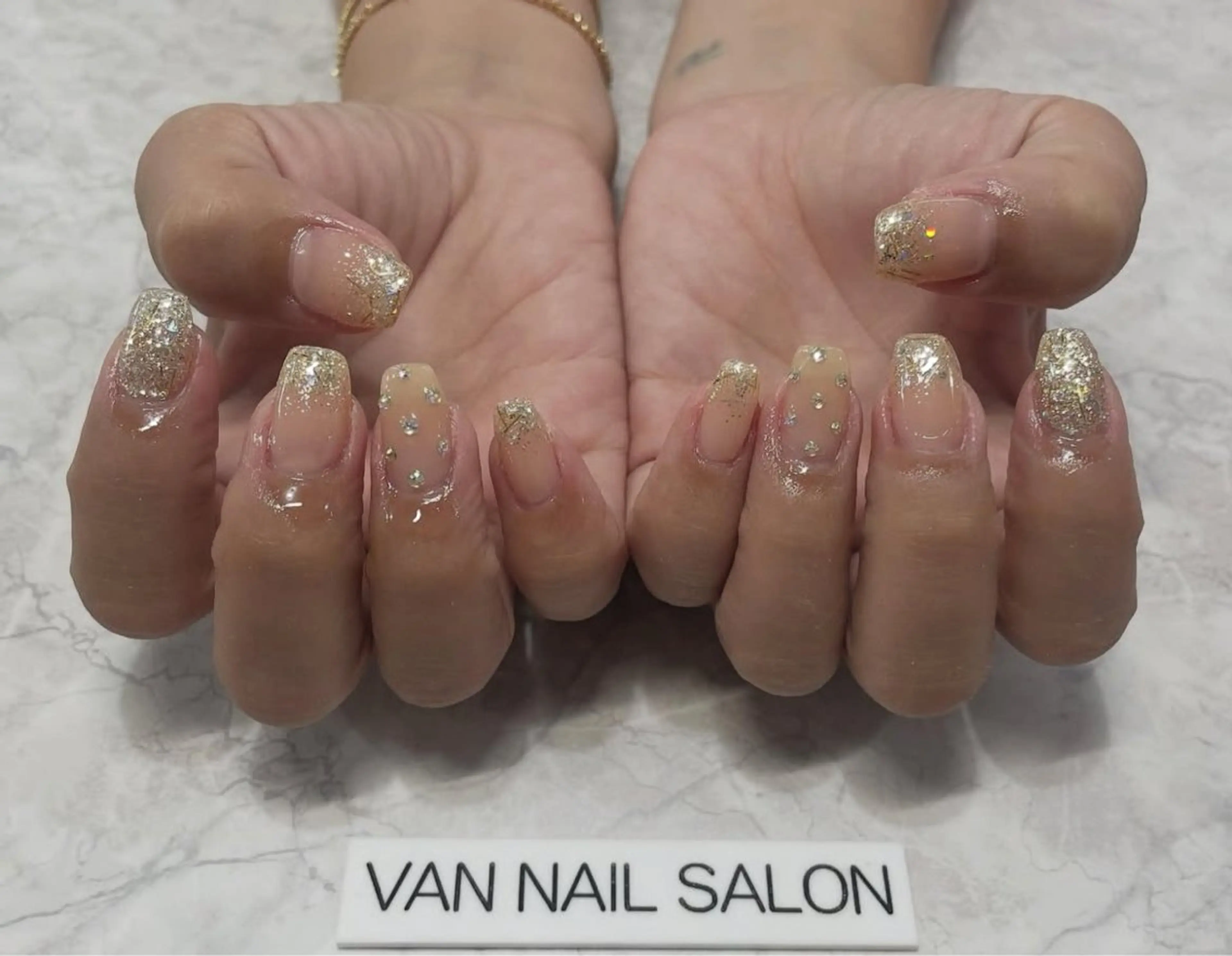 ネイル ハンドネイル Van Nail Salonのネイルデザイン