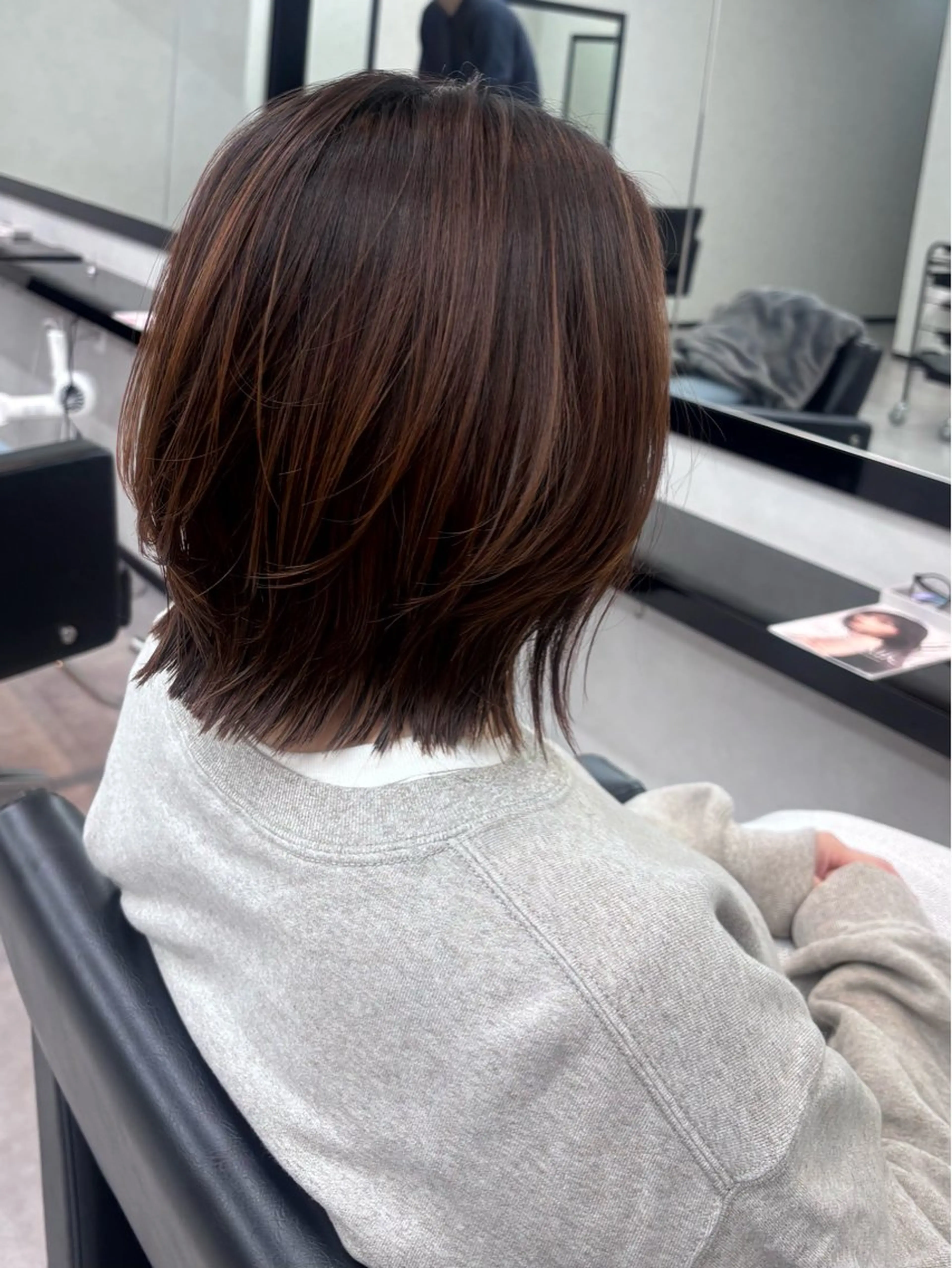ミディアム 福島 あいりのヘアスタイル
