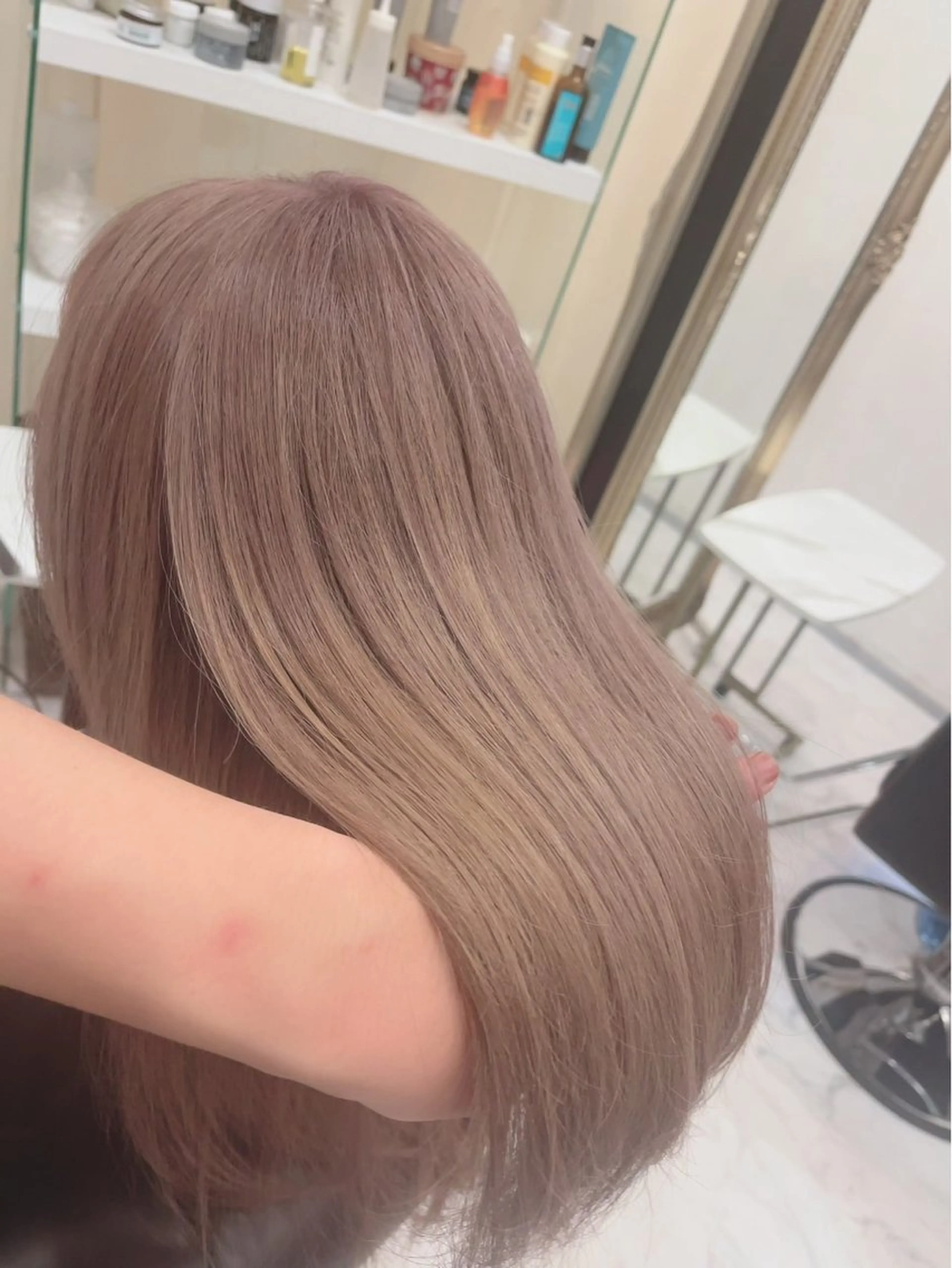 セミロング カット ヘアカラー トリートメント 💎JADE GRACE💎のヘアスタイル