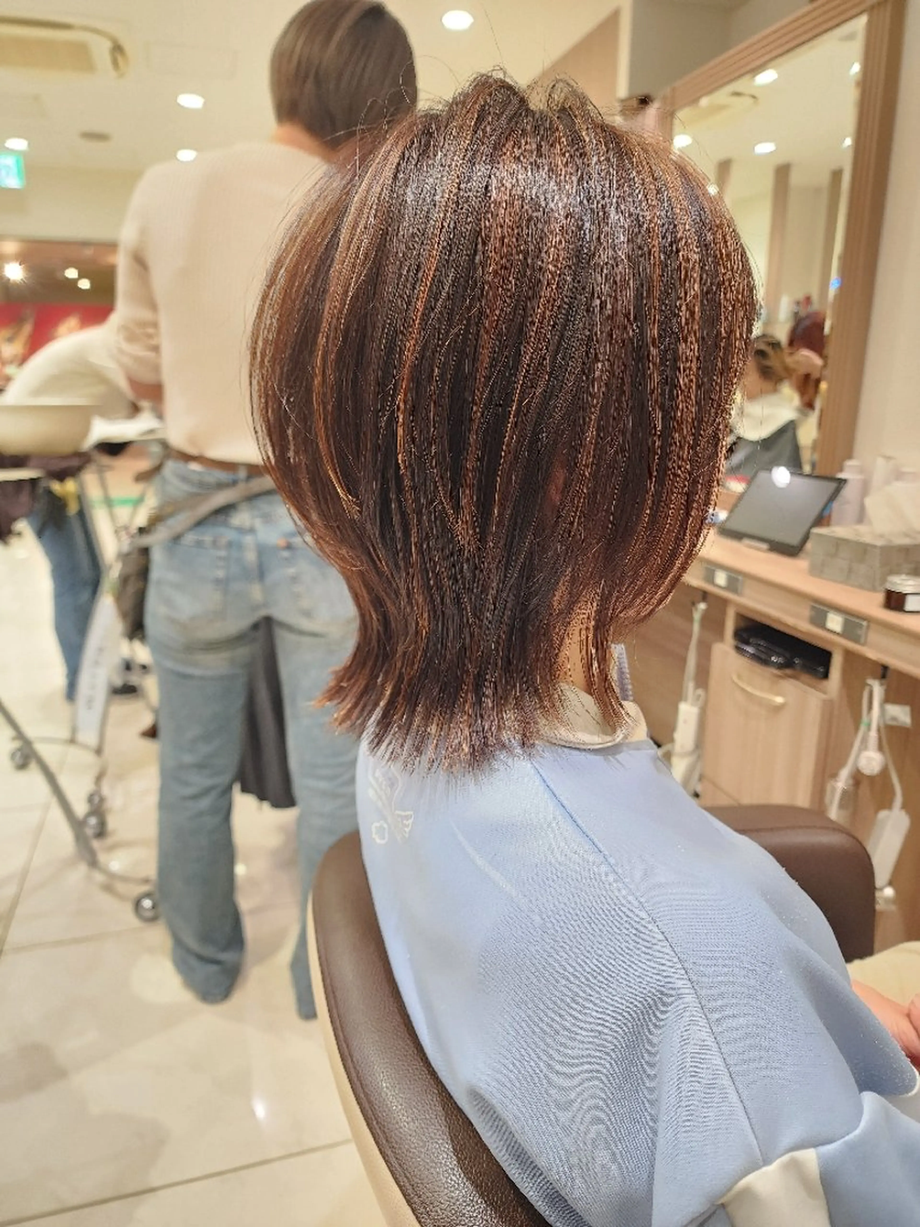 ミディアム カラー ベージュカラー ブリーチ ブラウンカラー ブラウンベージュ ハイライトカラー ヘアカラー カラー特化🔥中村 和貴＜Ash津田沼＞のヘアスタイル