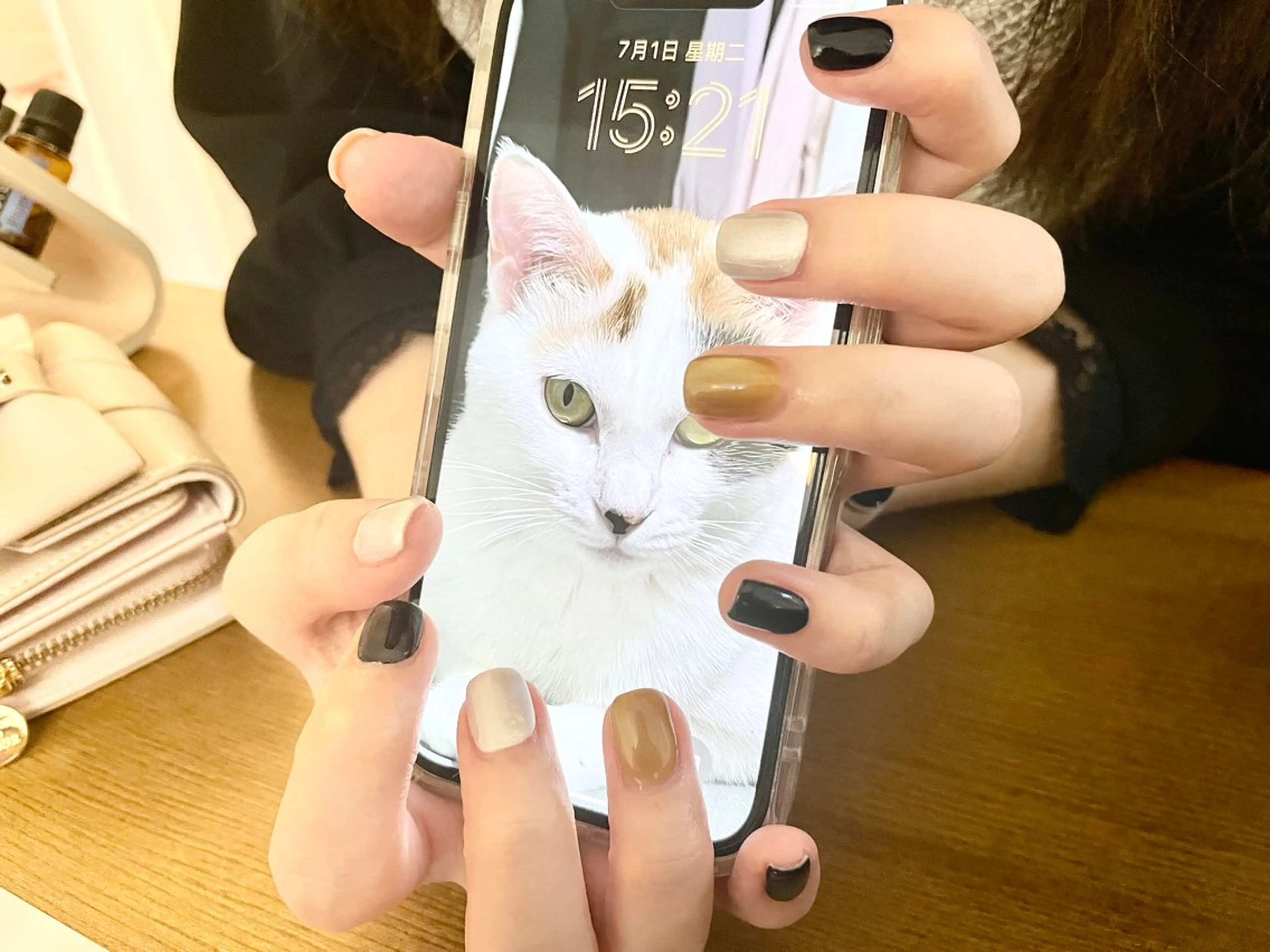 ネイル ハンドネイル 楊 蓉のネイルデザイン