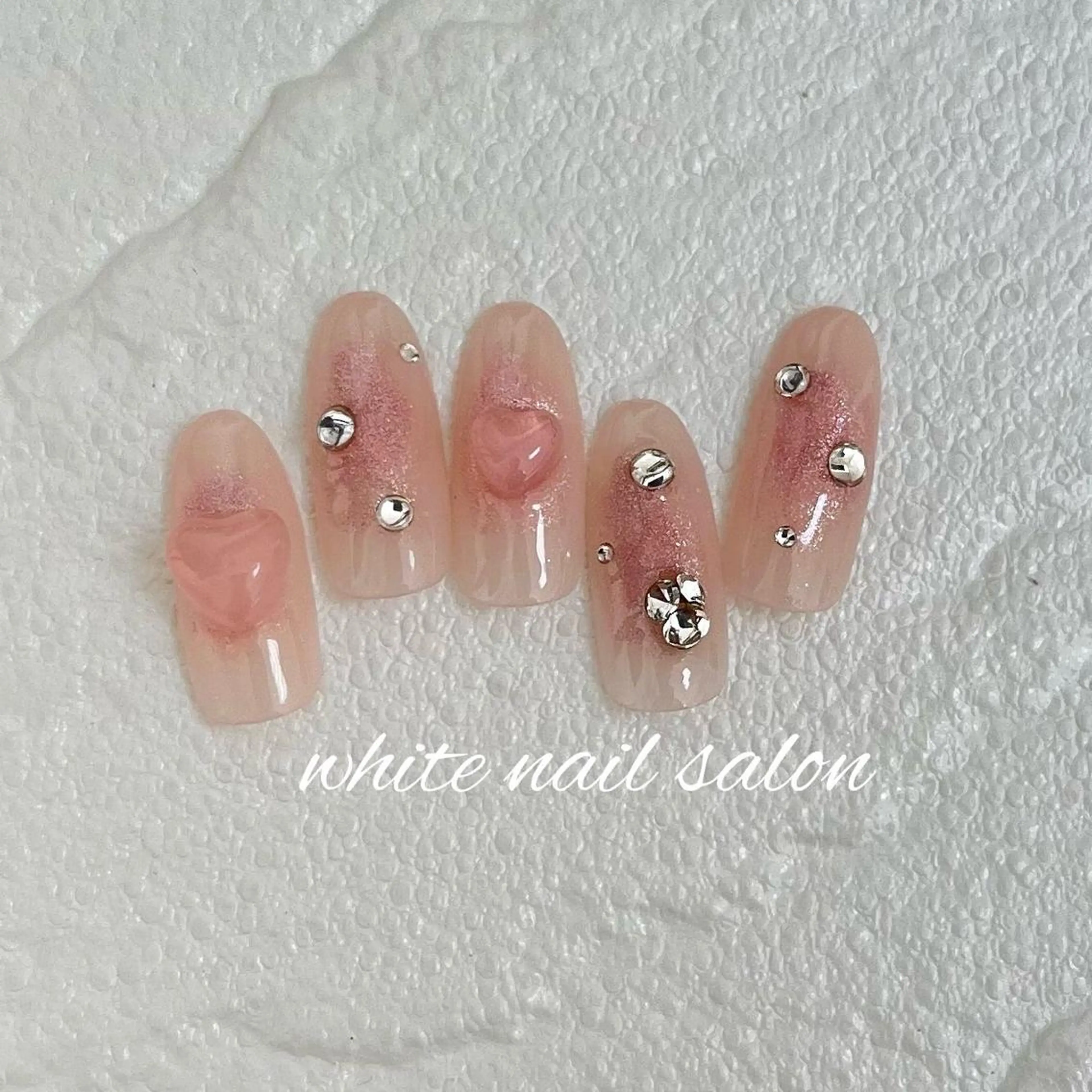 ネイル フットネイル ジェルネイル ハードジェル ラメ(グリッター) 持ち込み ハンドネイル white nail salonのネイルデザイン