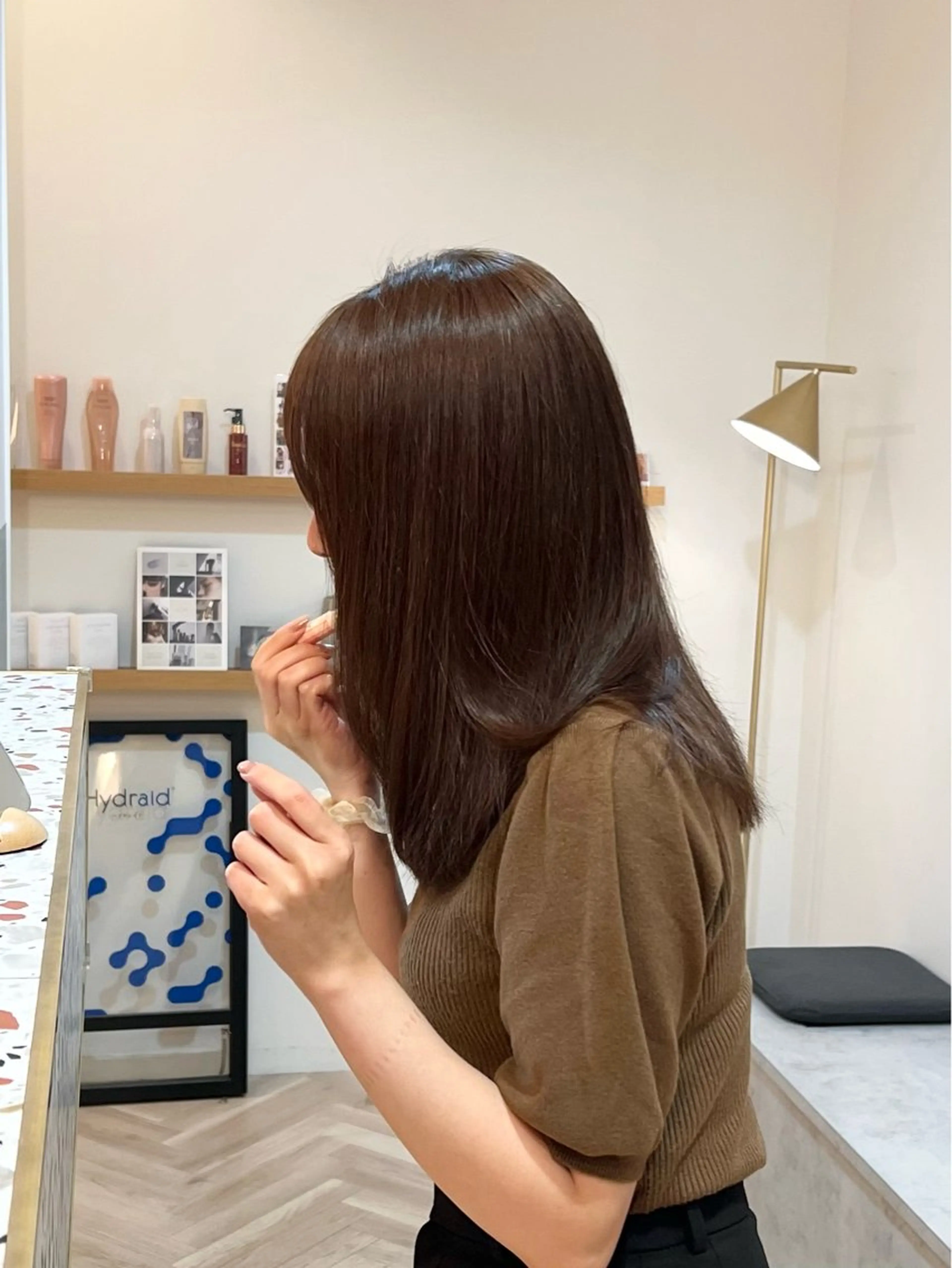 セミロング カラー 透明感カラー トリートメント ヘアカラー トリートメント 艶カラー/透明感 /ヒグチアオイのヘアスタイル