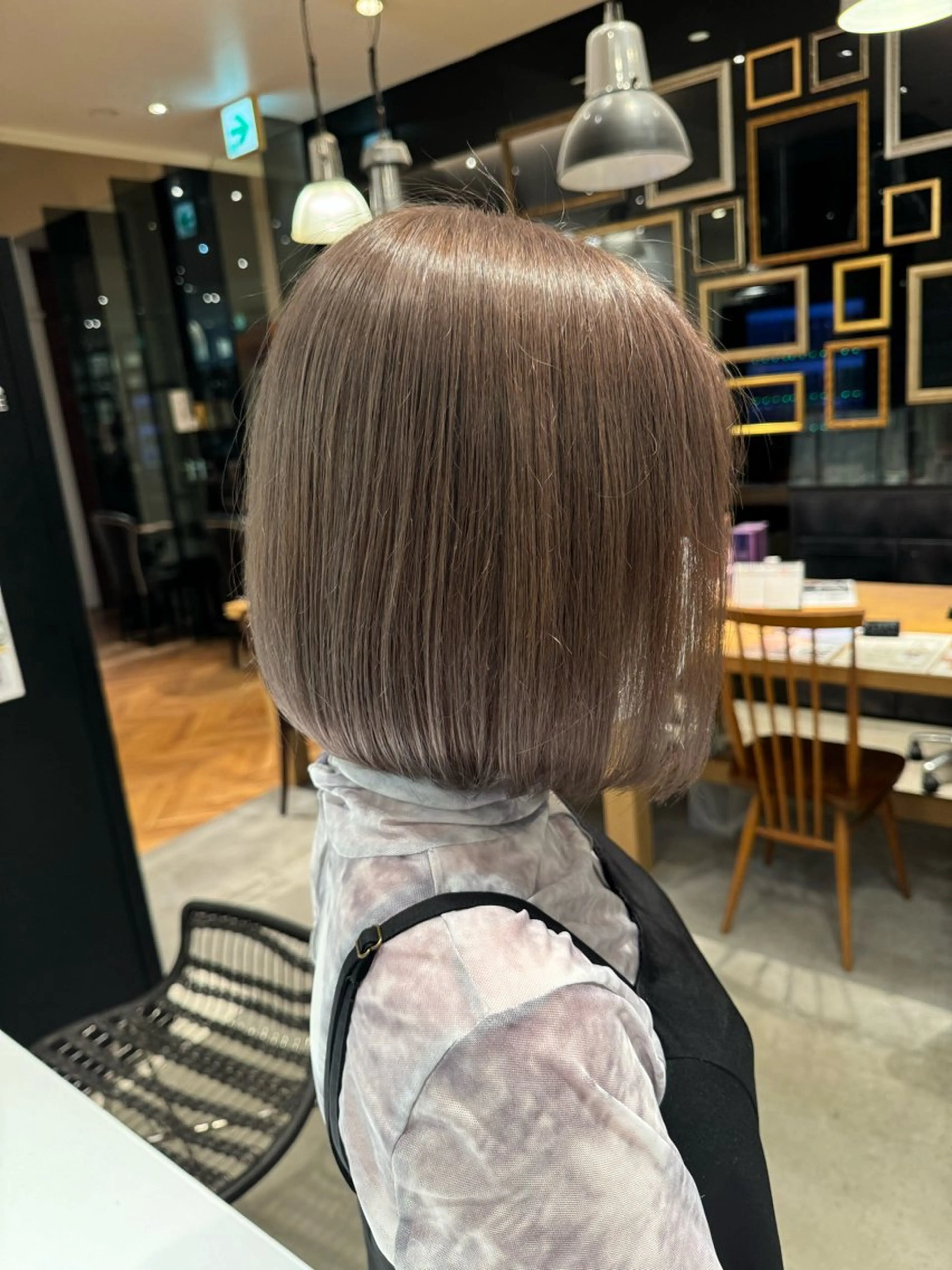 ショート カラー カット ヘアカラー トリートメント niko RINKAのヘアスタイル