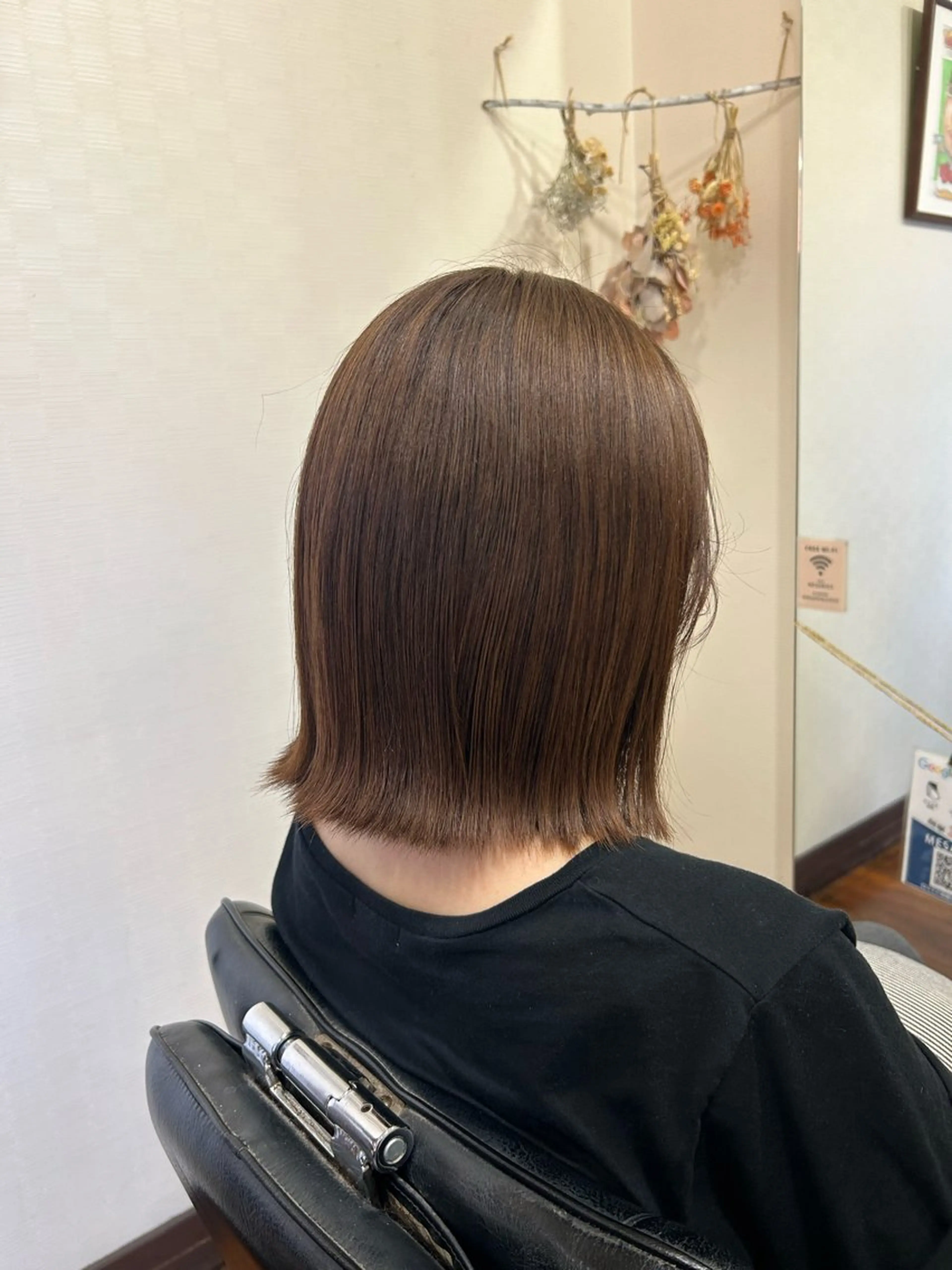 カラー ヘアカラー トリートメント 中島 優のヘアスタイル